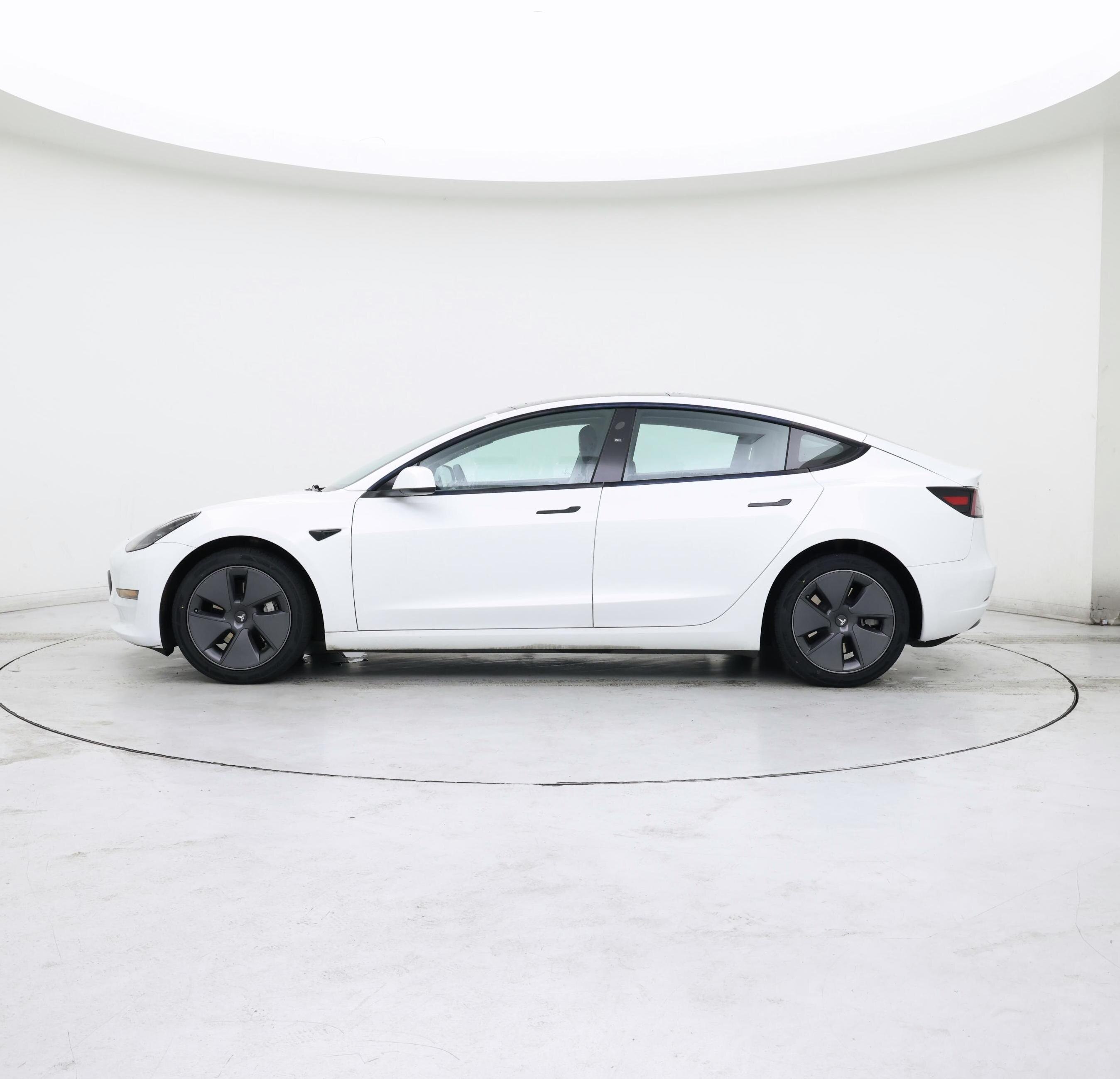 Thumbnail: 2023 Tesla Model 3 - 3