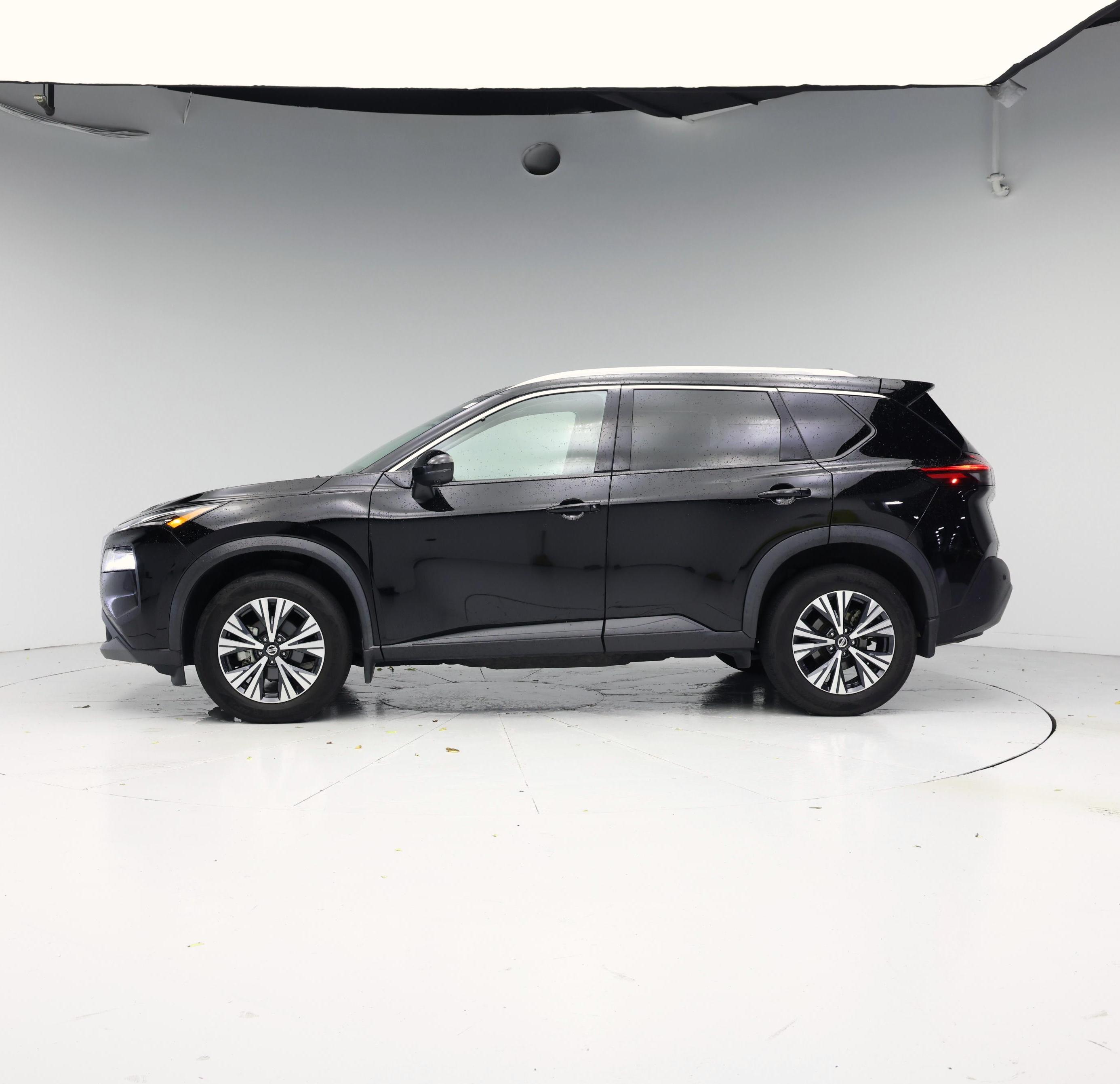 Thumbnail: 2021 Nissan Rogue - 3