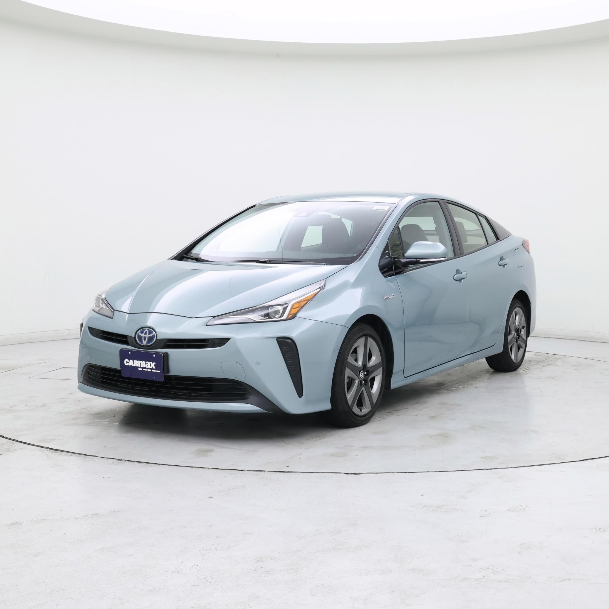 Thumbnail: 2020 Toyota Prius - 4
