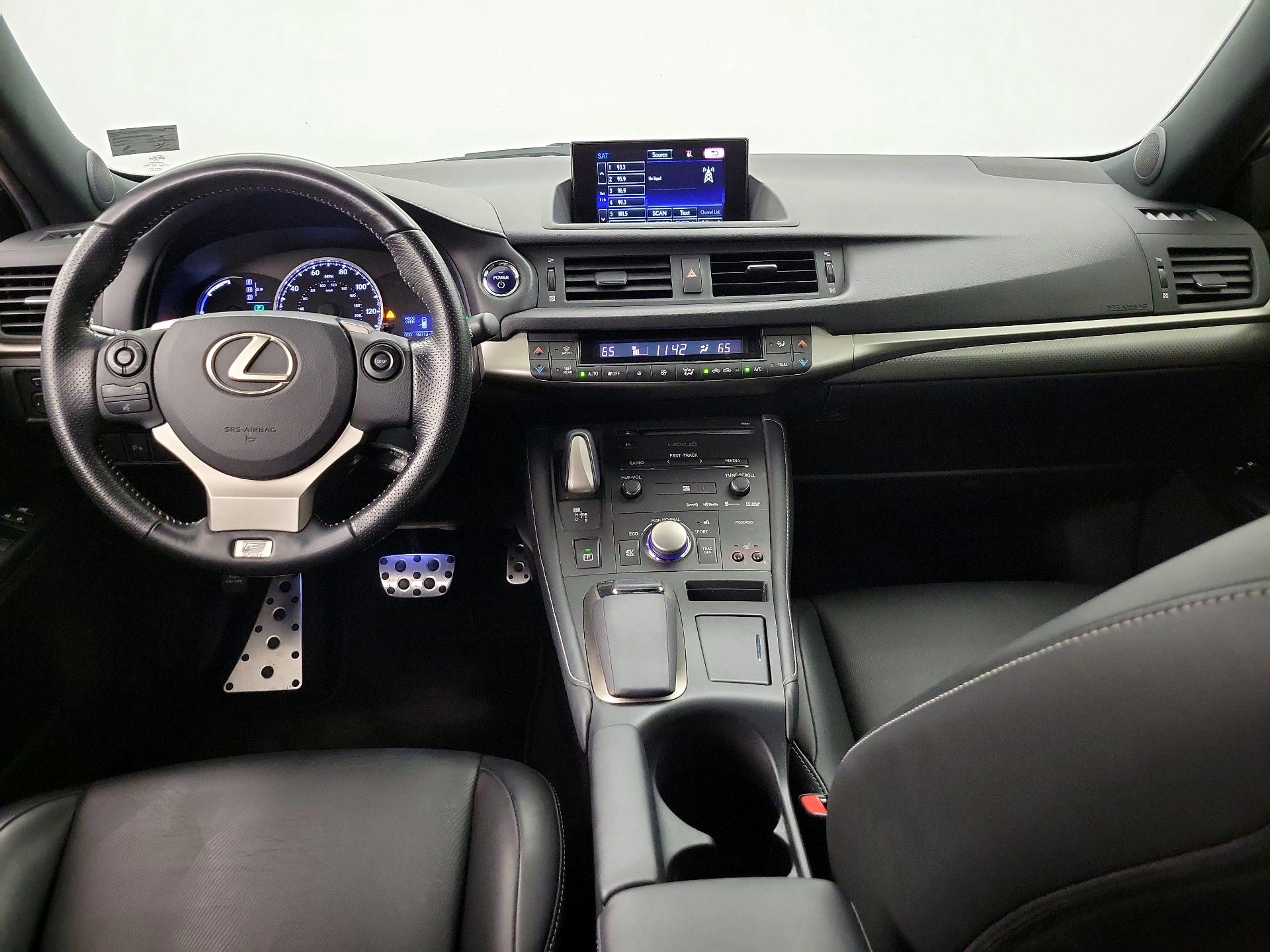 Thumbnail: 2016 Lexus CT - 9