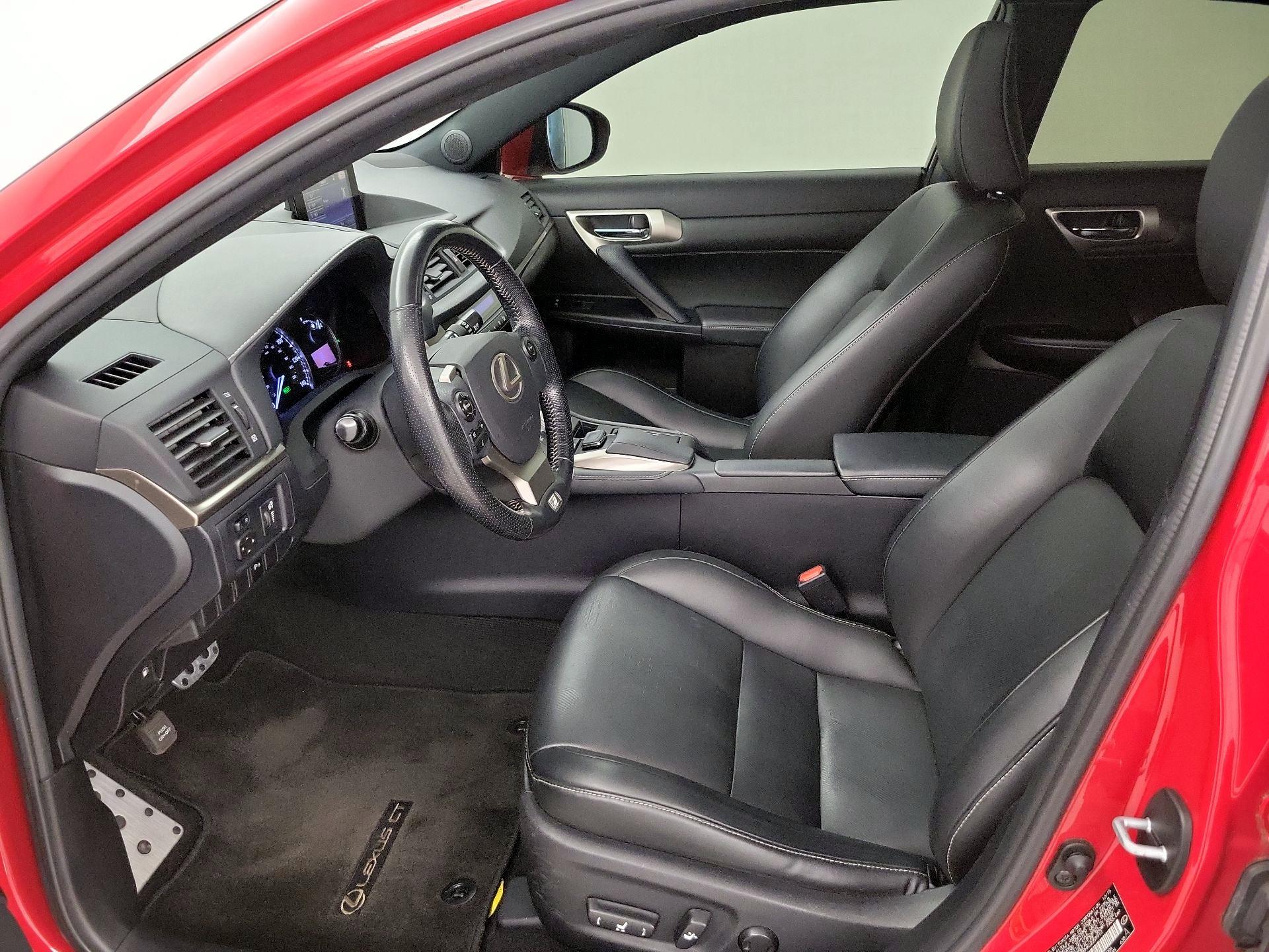 Thumbnail: 2016 Lexus CT - 11
