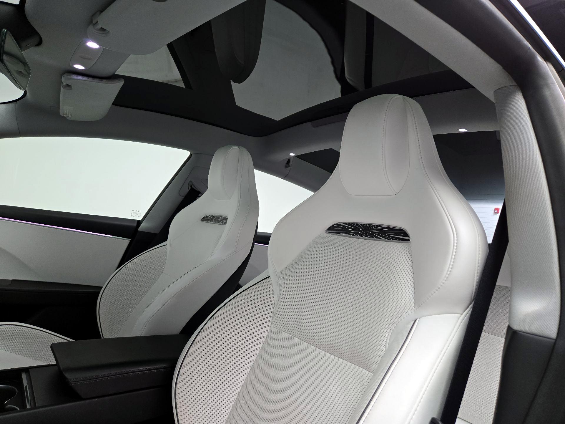 Thumbnail: 2024 Tesla Model 3 - 19