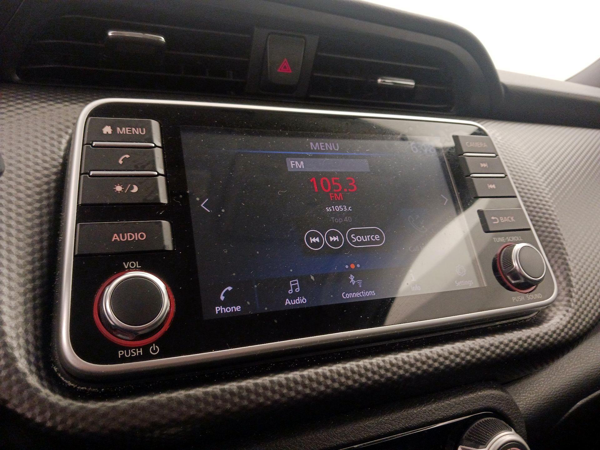 Thumbnail: 2019 Nissan Kicks - 15