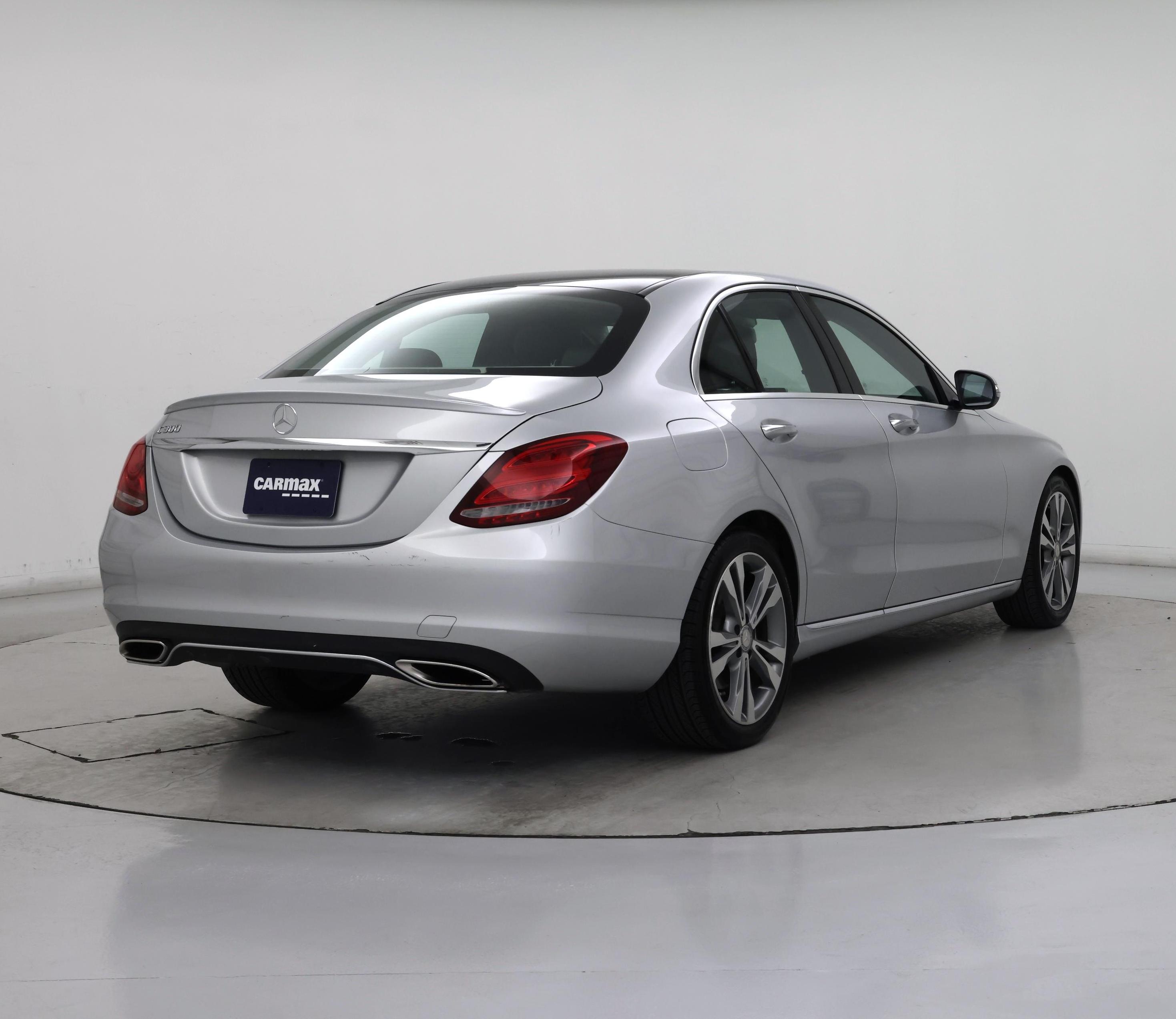 Thumbnail: 2015 Mercedes-Benz C-Class - 8