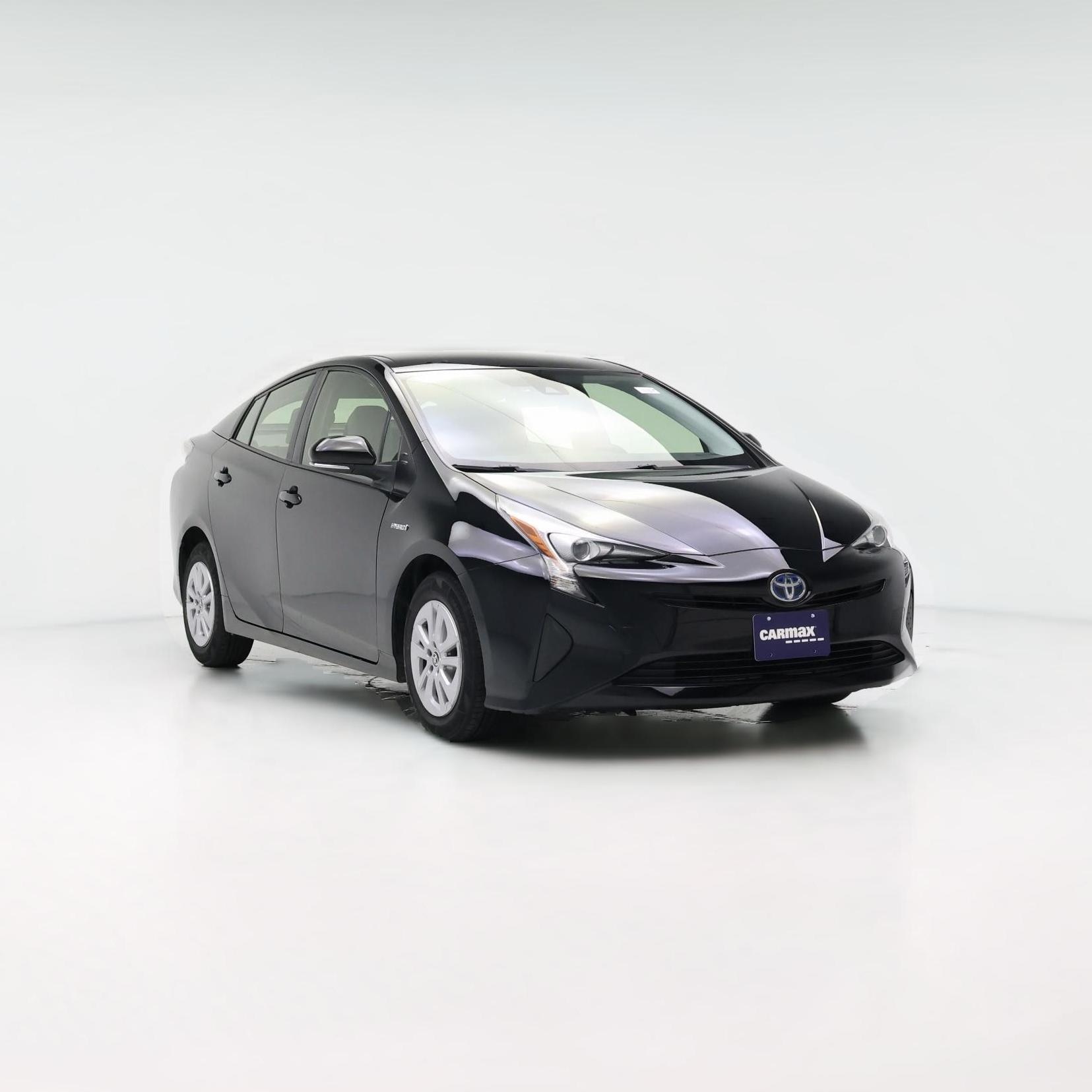 Thumbnail: 2017 Toyota Prius - 1