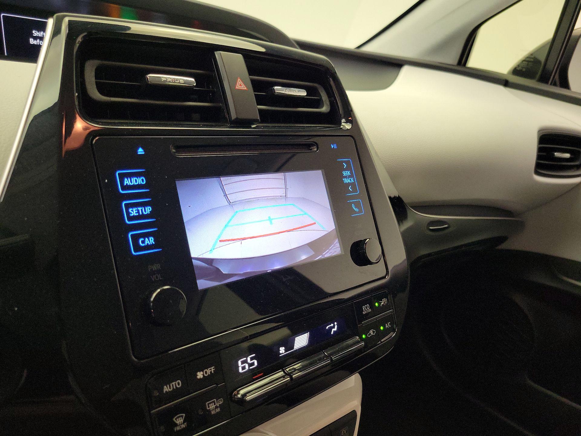Thumbnail: 2017 Toyota Prius - 14