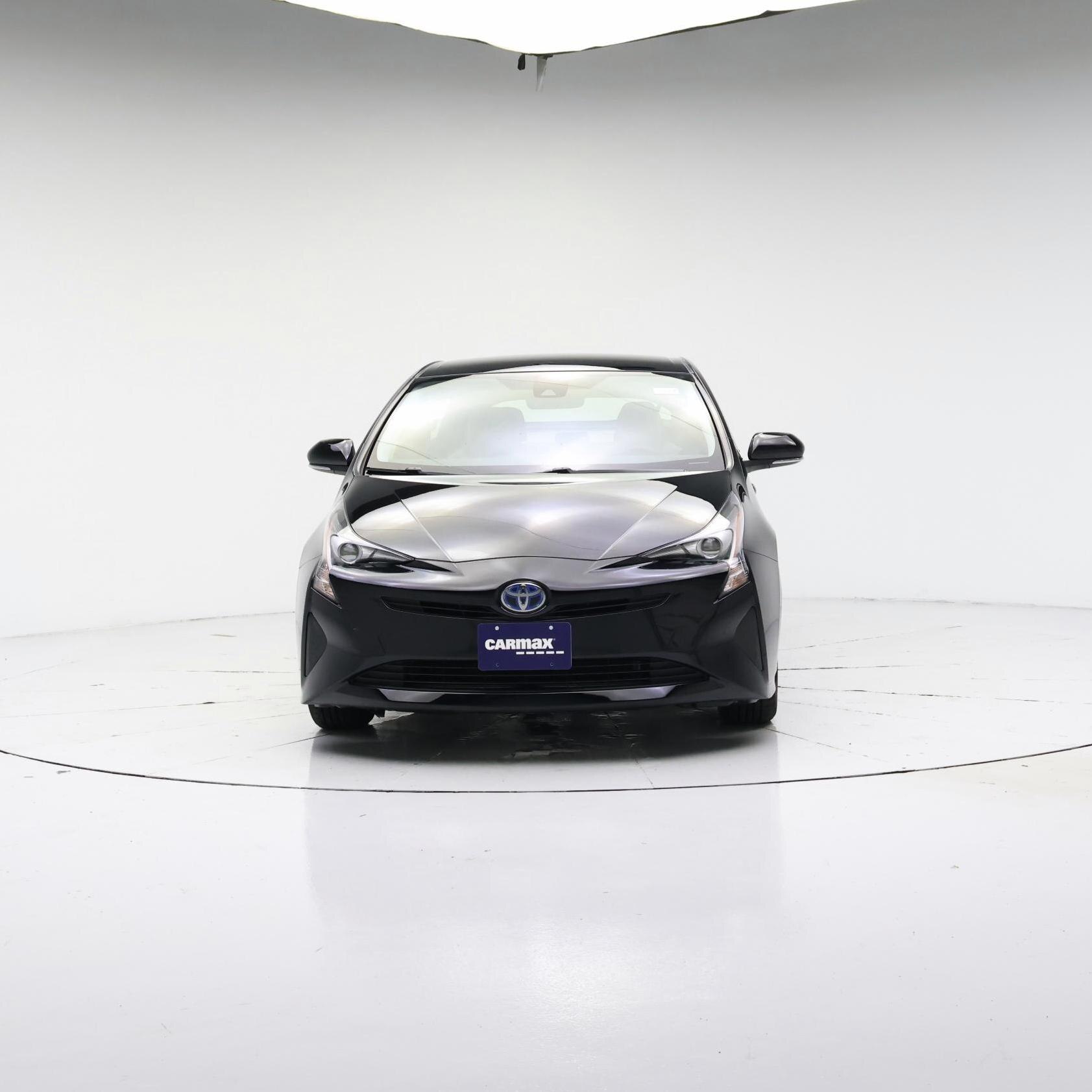 Thumbnail: 2017 Toyota Prius - 5