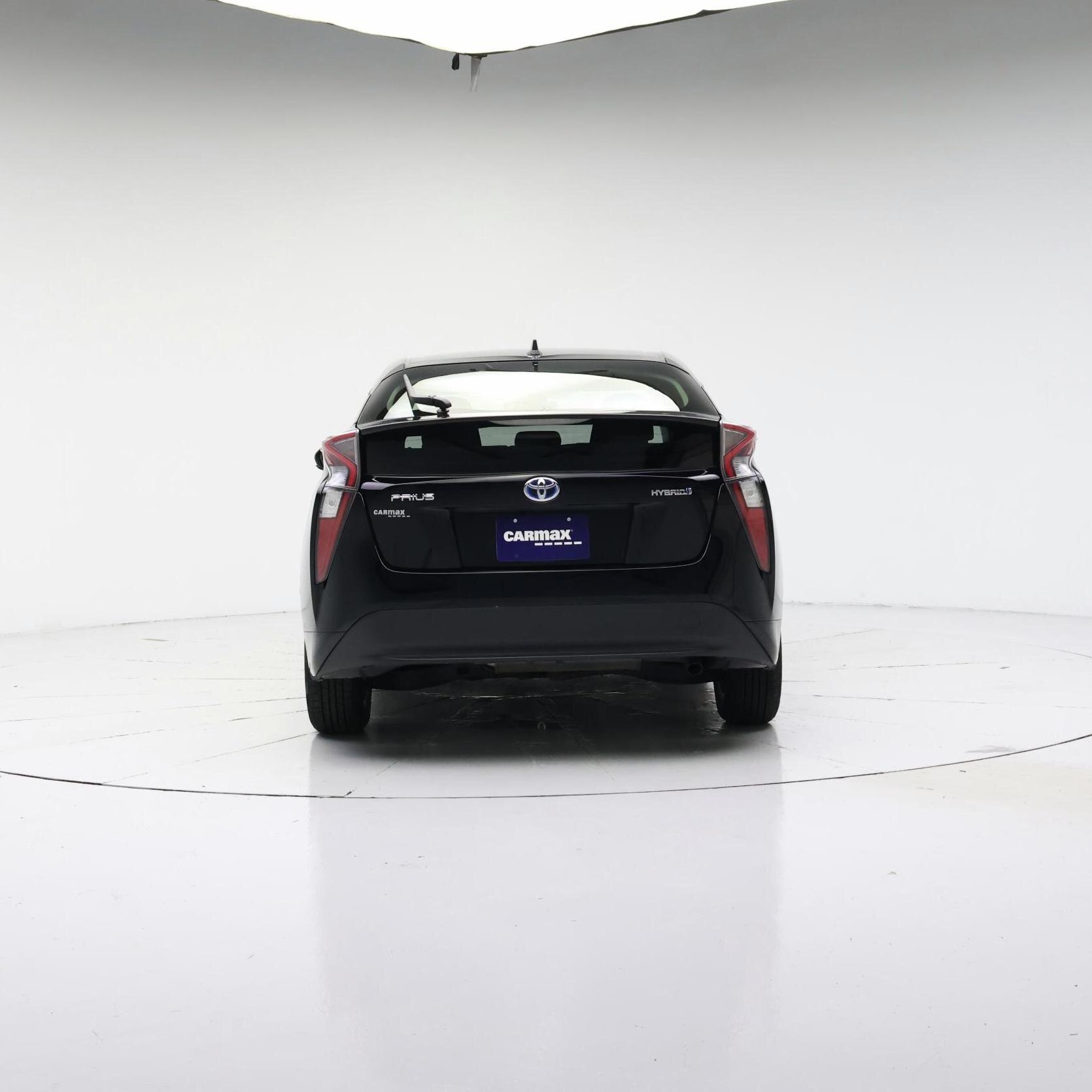 Thumbnail: 2017 Toyota Prius - 6