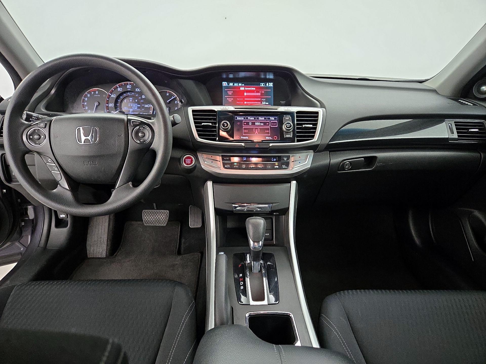 Thumbnail: 2015 Honda Accord - 9