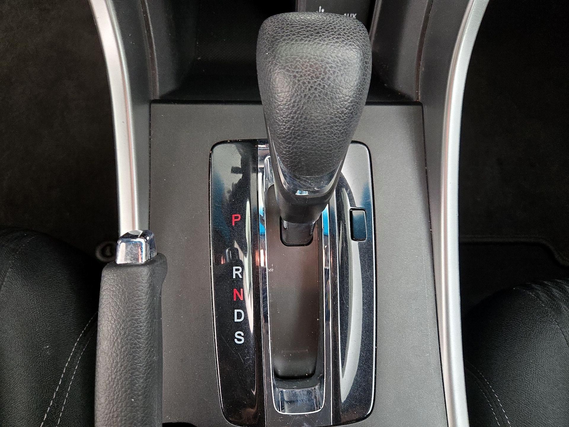 Thumbnail: 2015 Honda Accord - 17