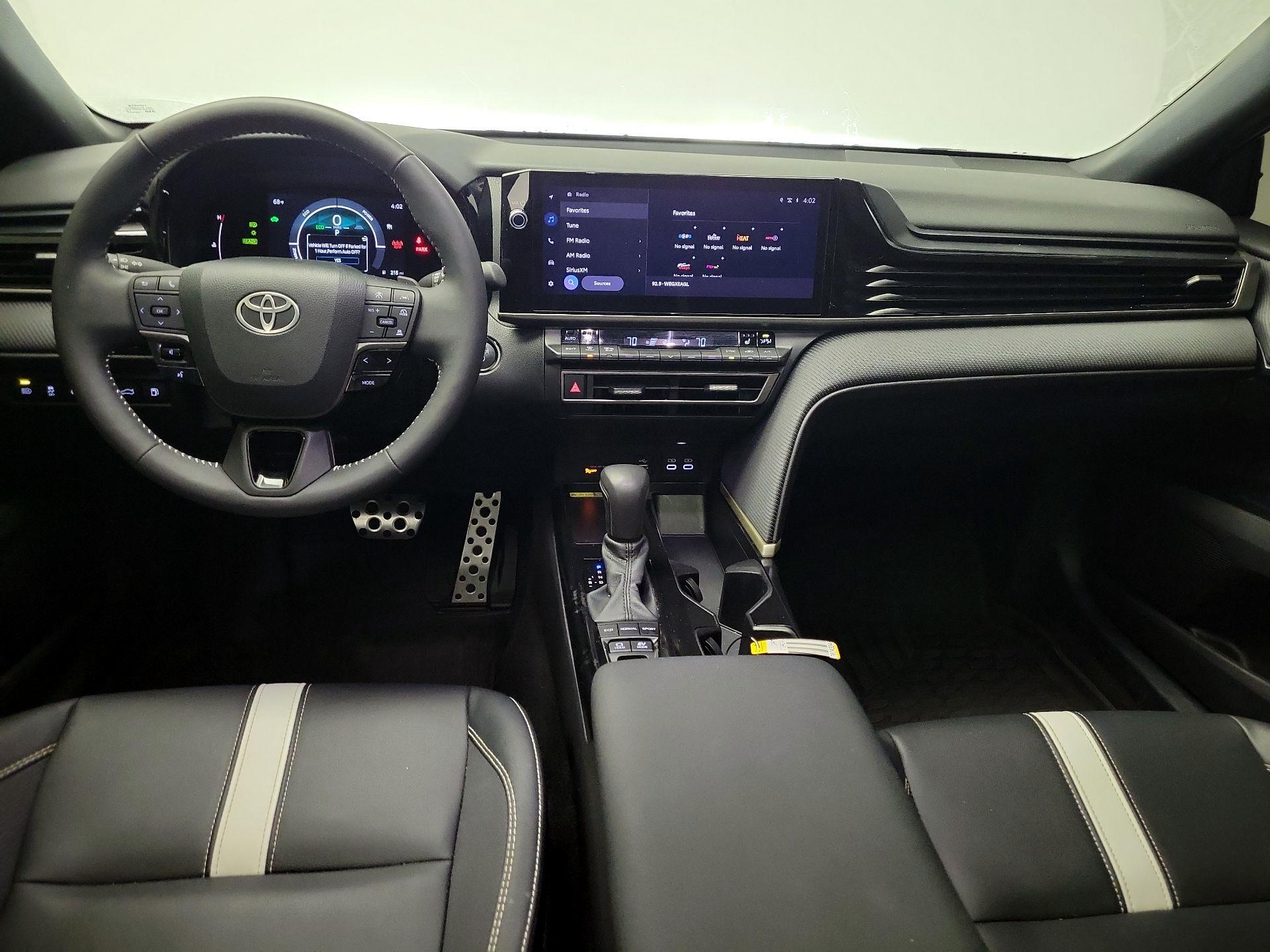 Thumbnail: 2025 Toyota Camry - 9