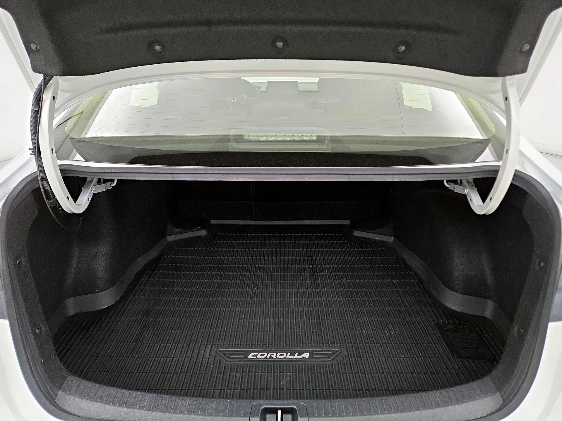 Thumbnail: 2020 Toyota Corolla - 20