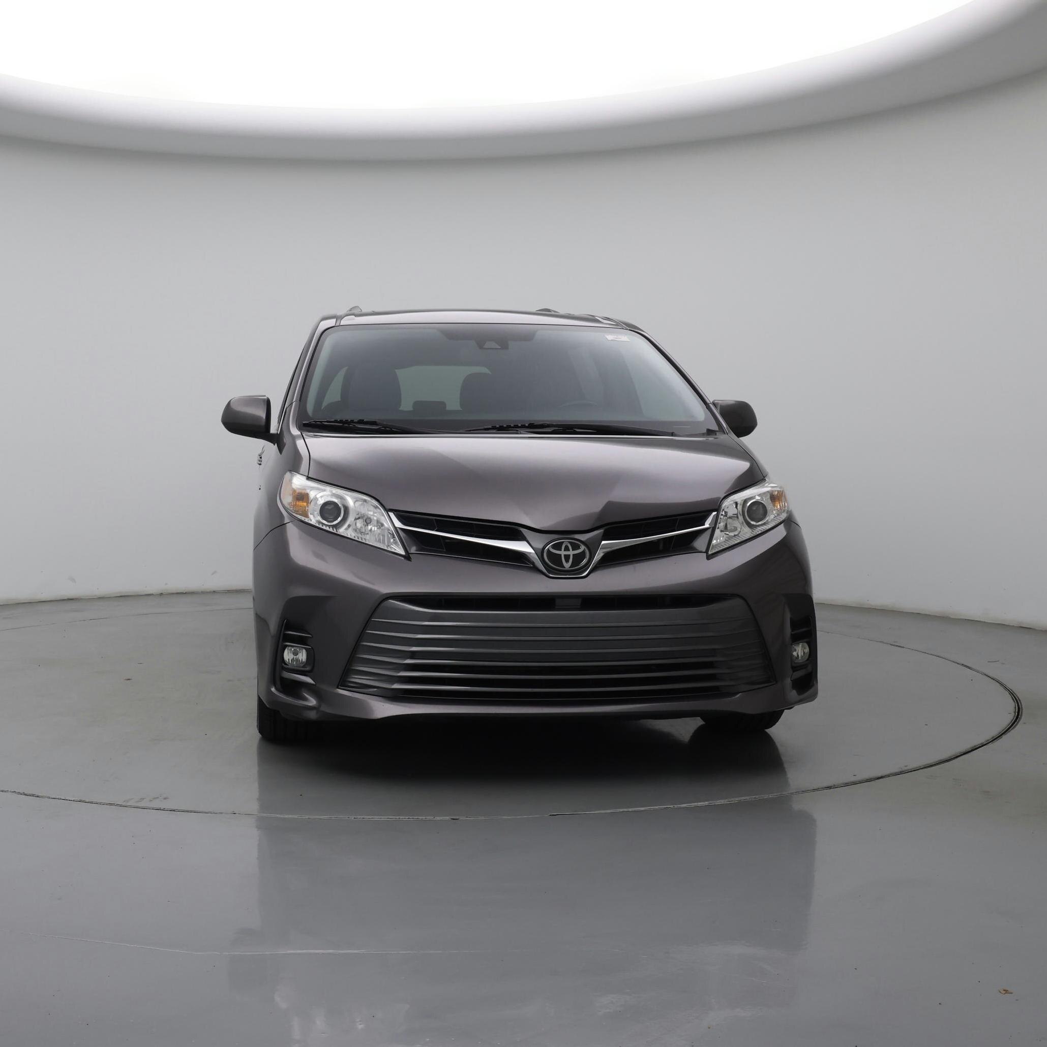 Thumbnail: 2019 Toyota Sienna - 5