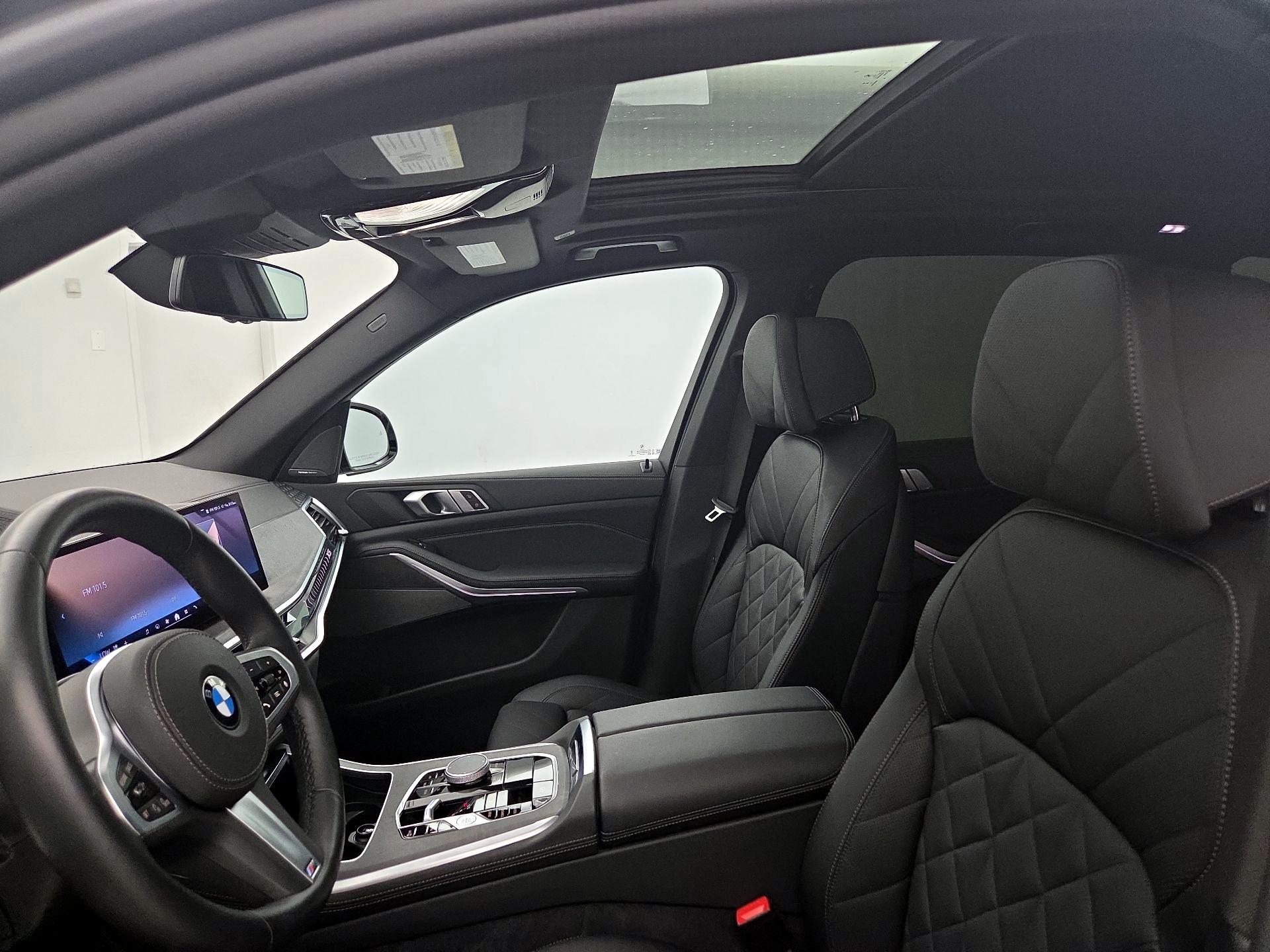 Thumbnail: 2025 BMW X5 - 19
