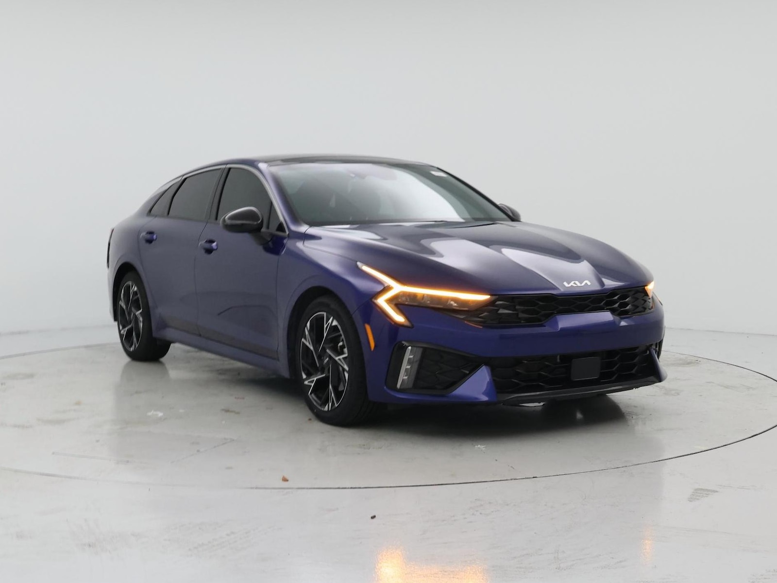 2025 Kia K5 GT-Line - Photo 2