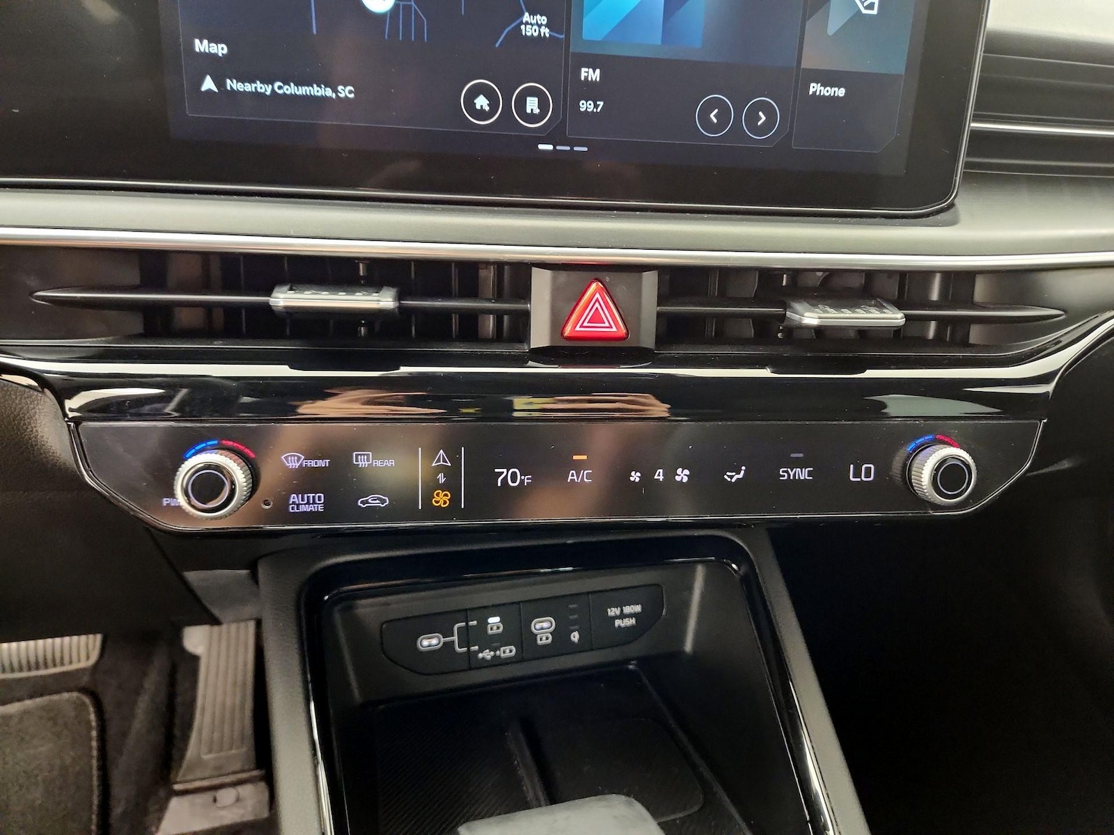 2025 Kia K5 GT-Line - Photo 17