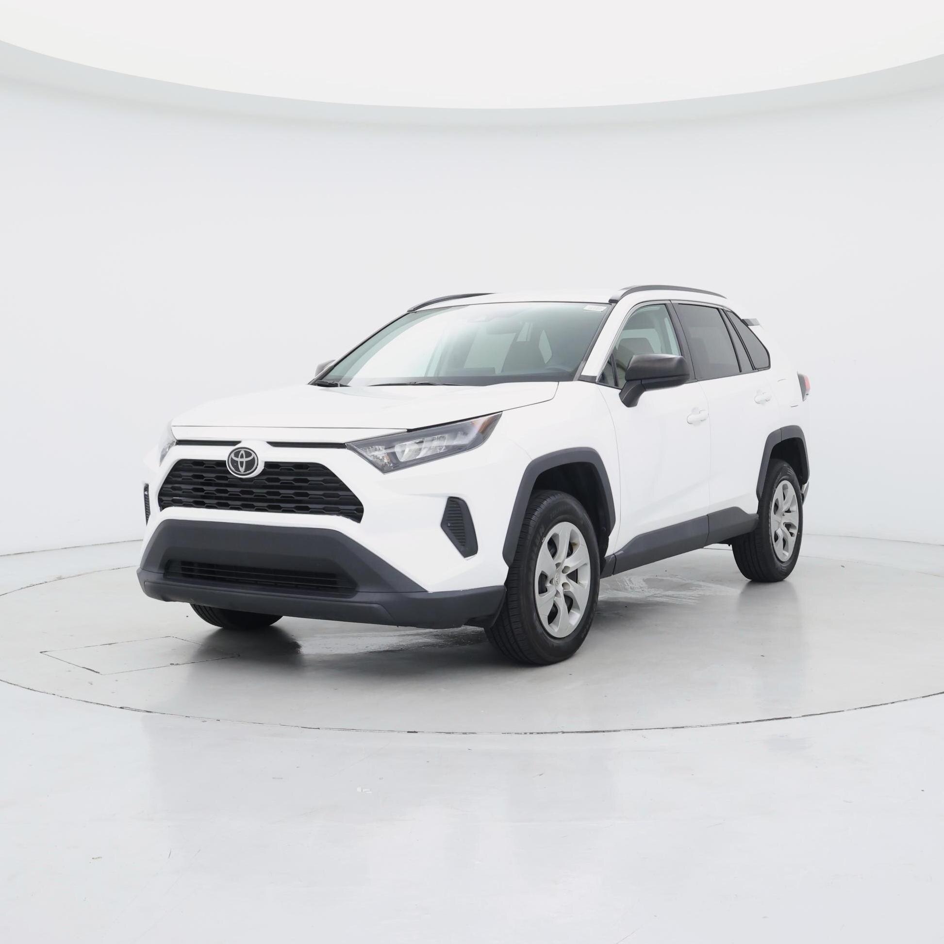 Thumbnail: 2021 Toyota RAV4 - 4