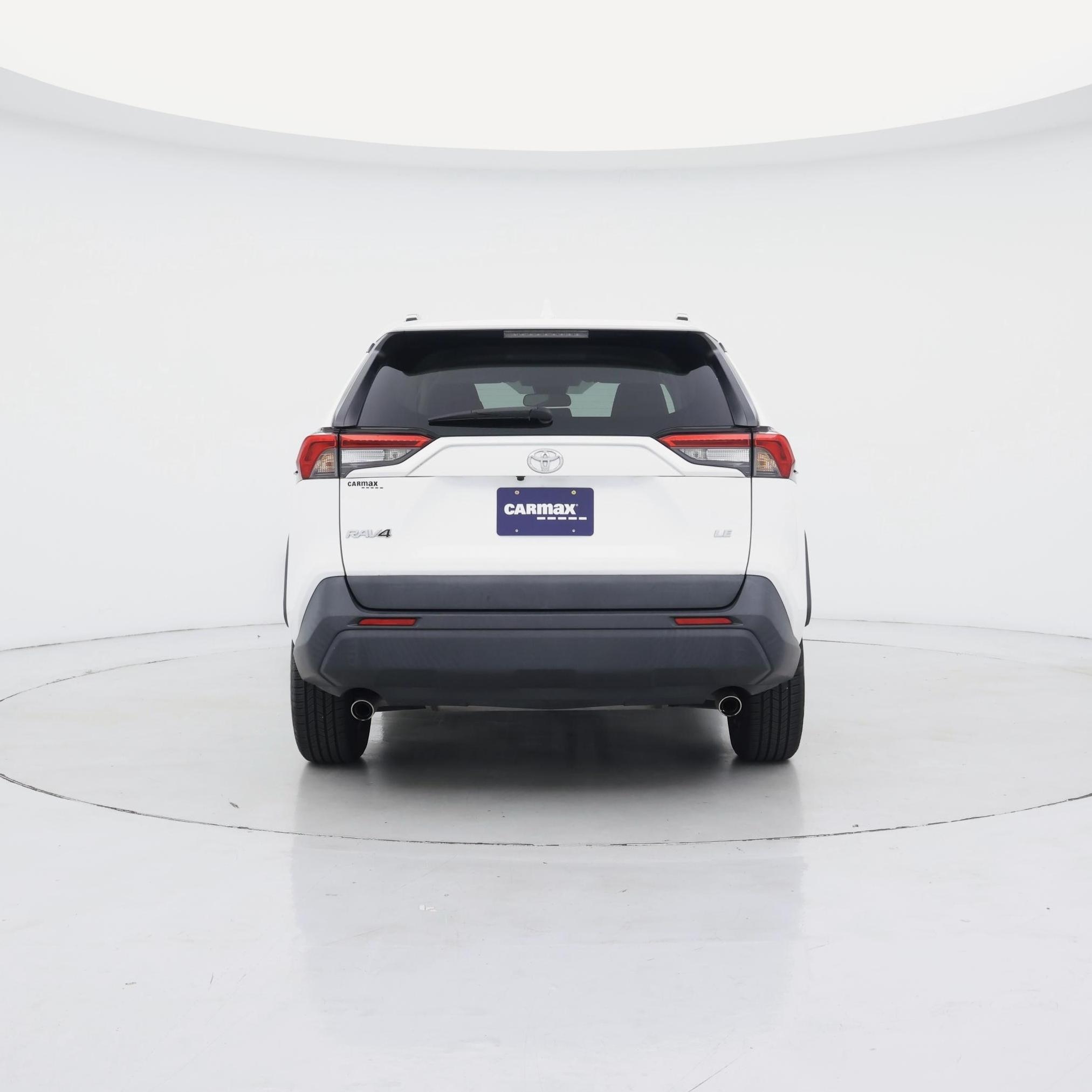 Thumbnail: 2021 Toyota RAV4 - 6