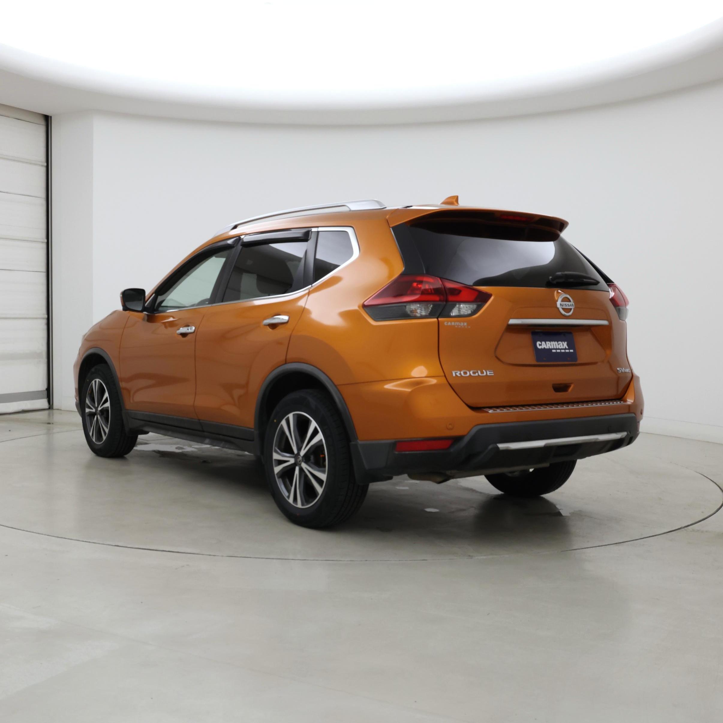 Thumbnail: 2019 Nissan Rogue - 2