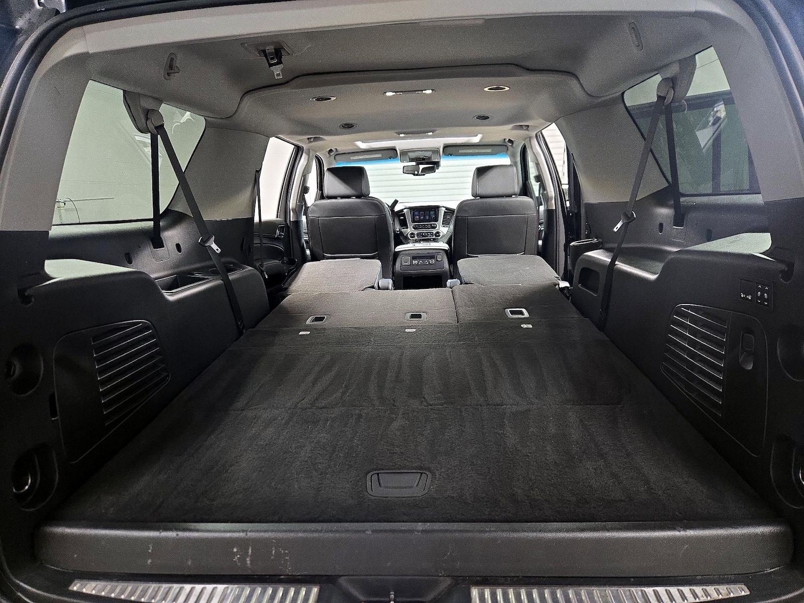 2020 GMC Yukon XL SLT - Photo 24