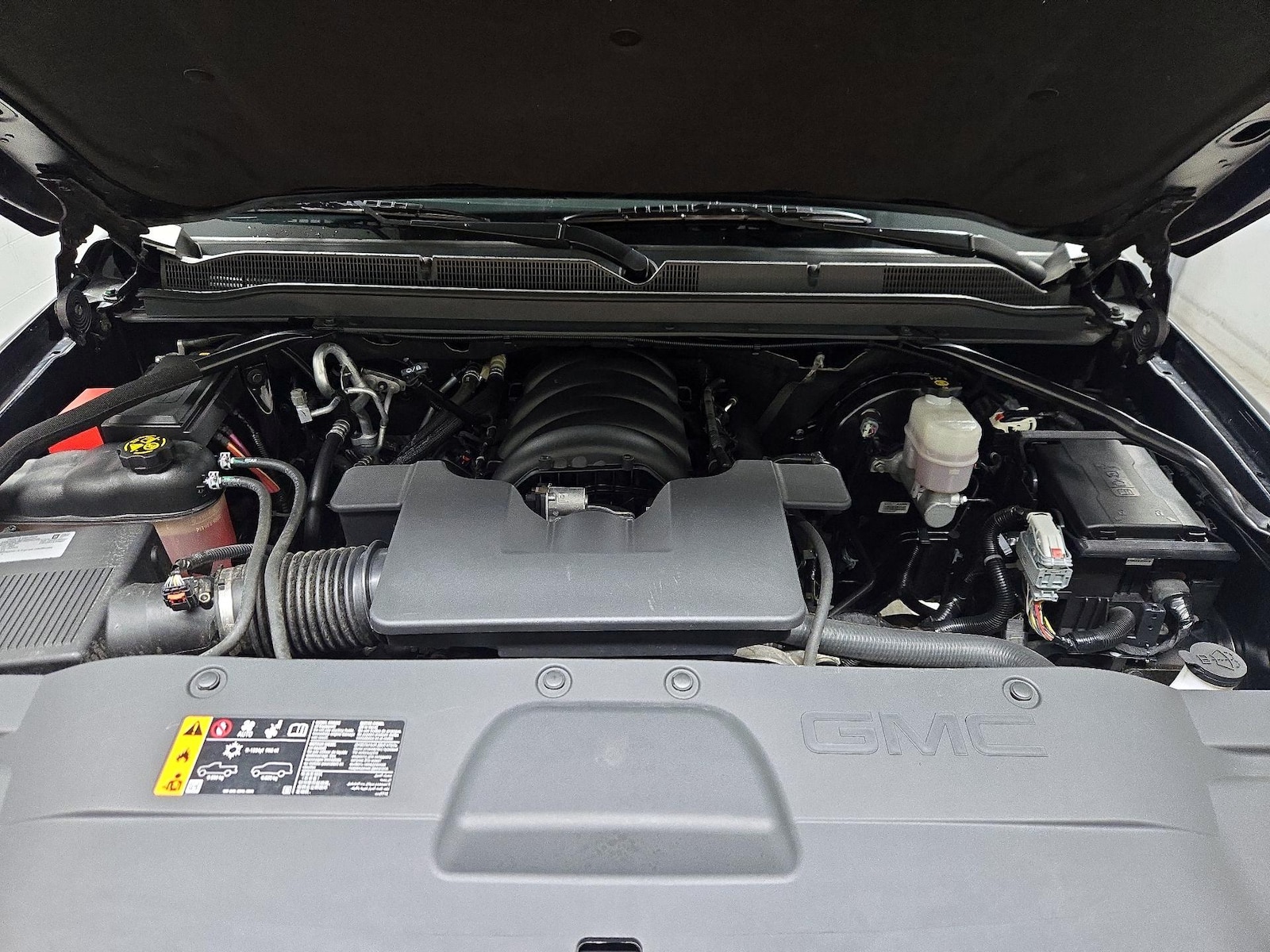 2020 GMC Yukon XL SLT - Photo 25