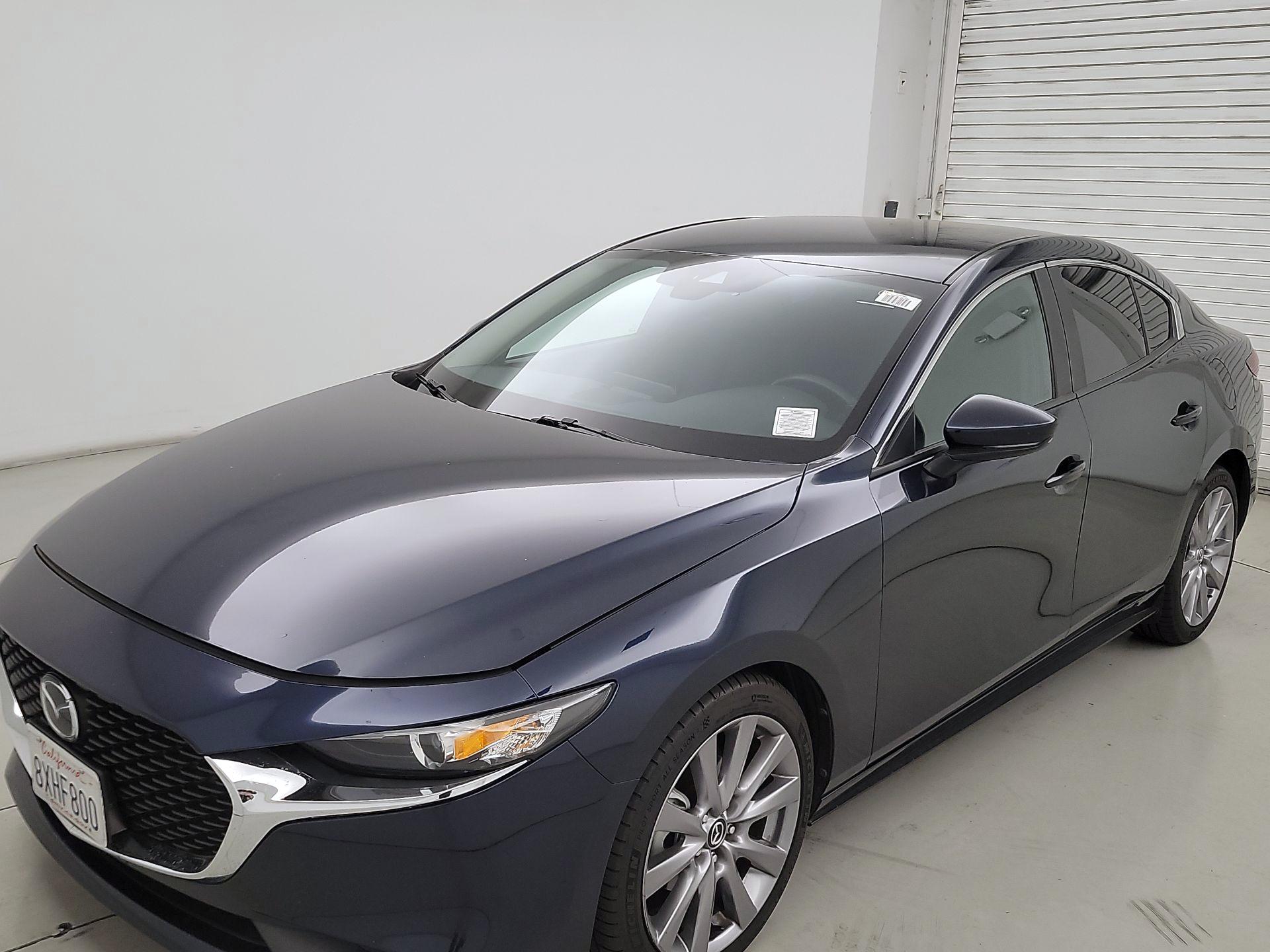 Thumbnail: 2021 Mazda Mazda3 - 3