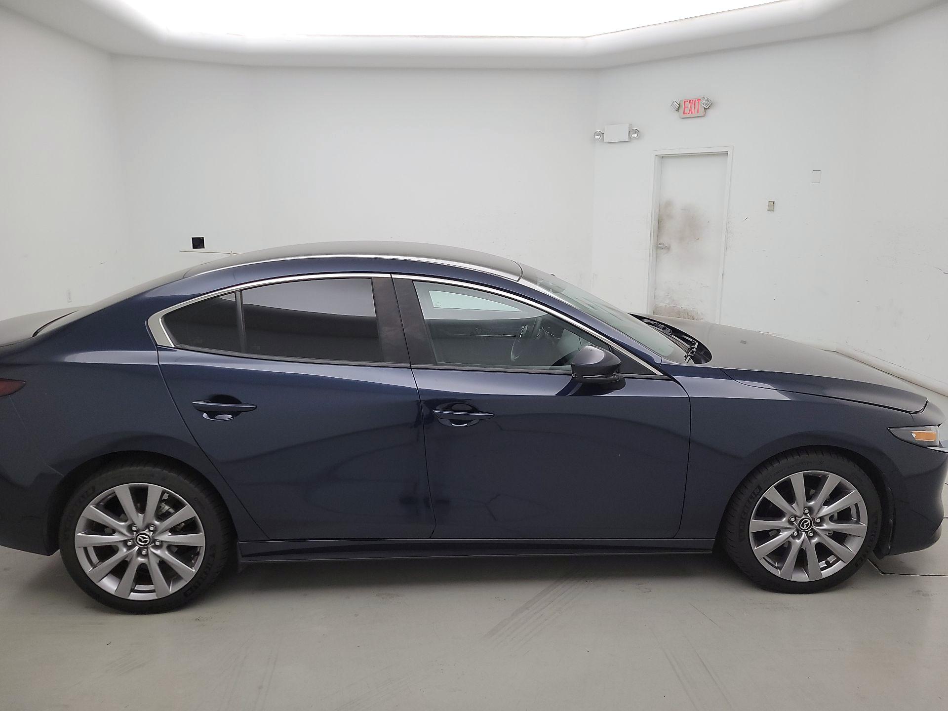 Thumbnail: 2021 Mazda Mazda3 - 4