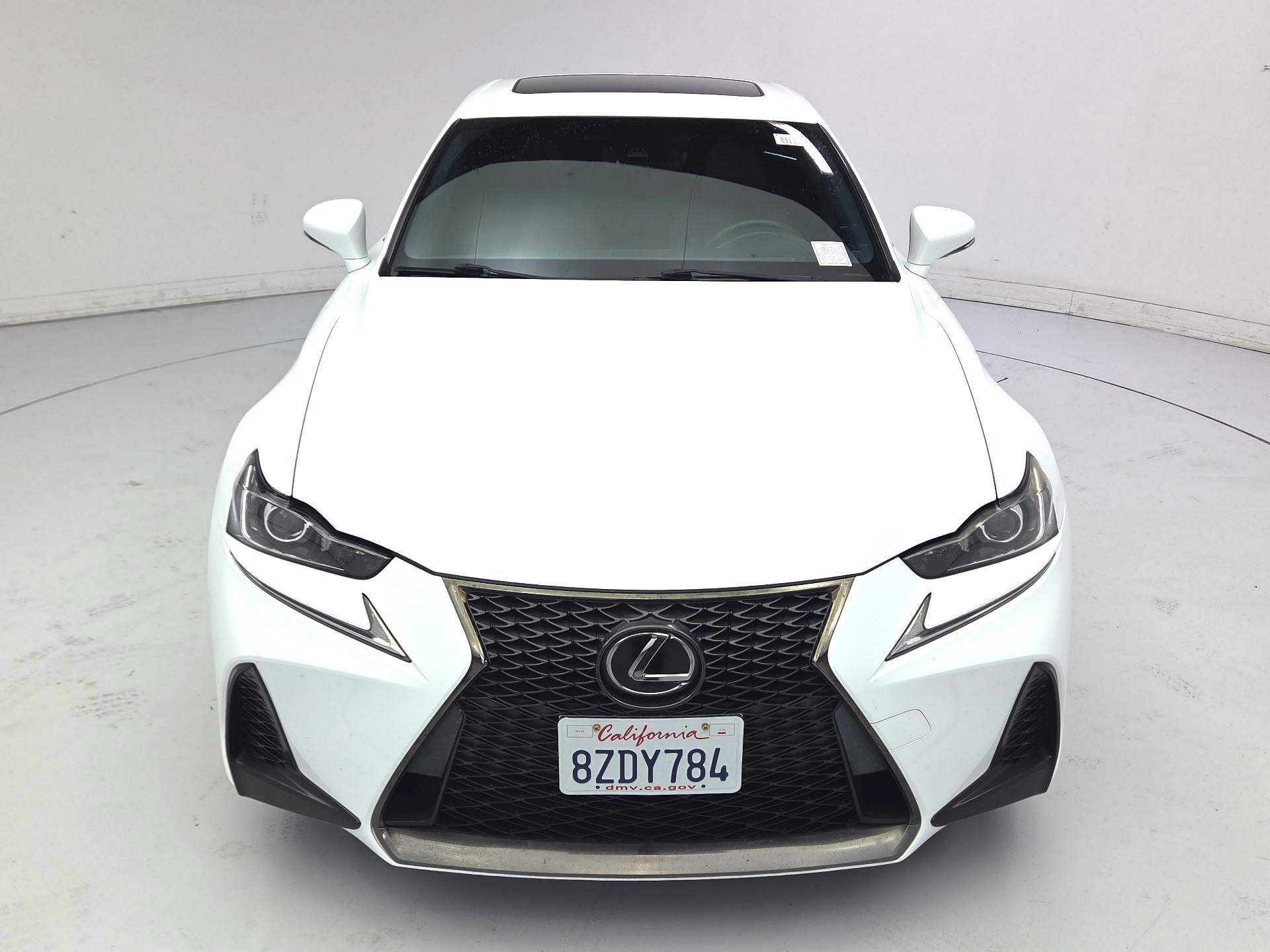 Thumbnail: 2017 Lexus IS - 2