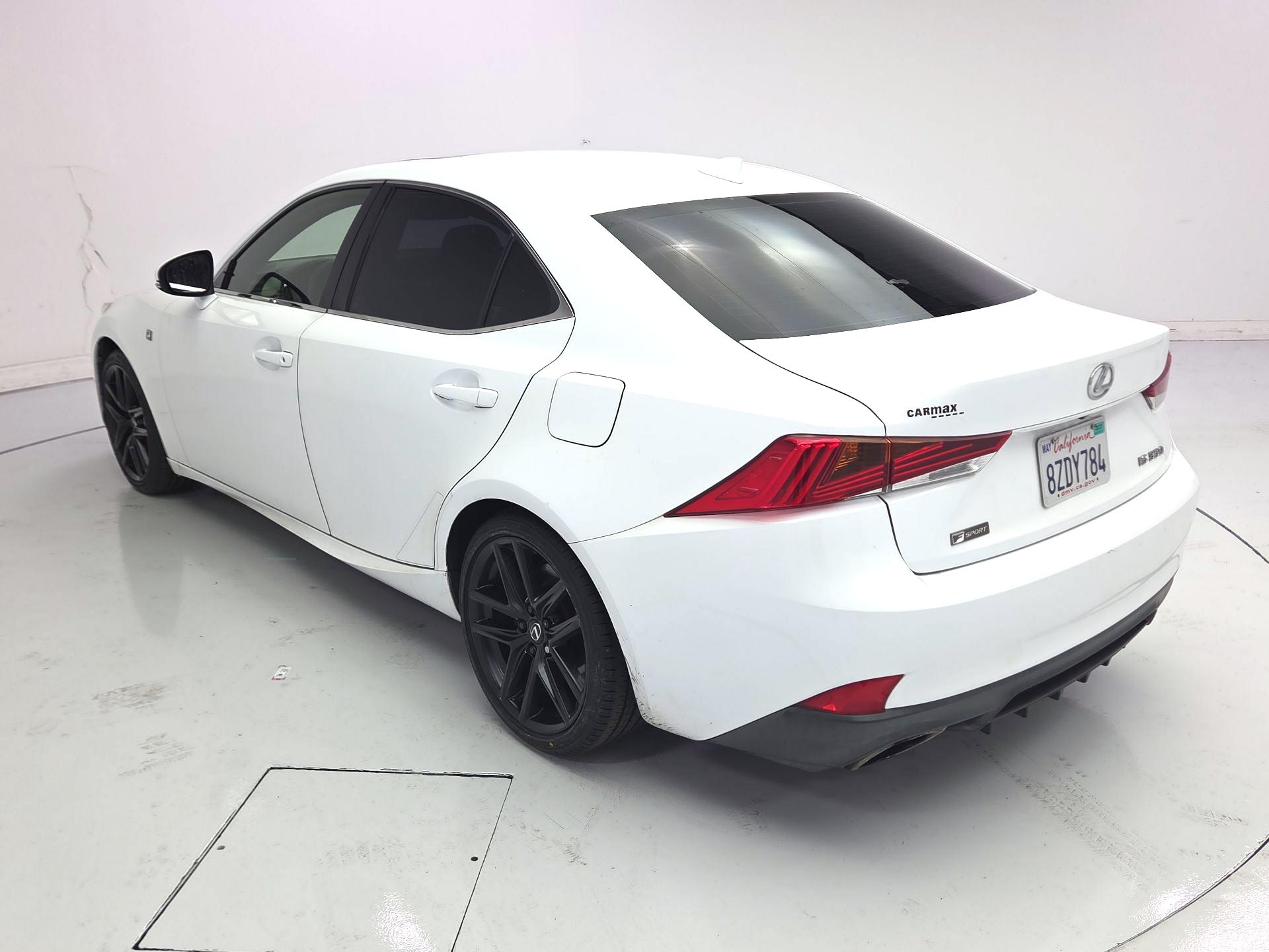 Thumbnail: 2017 Lexus IS - 7