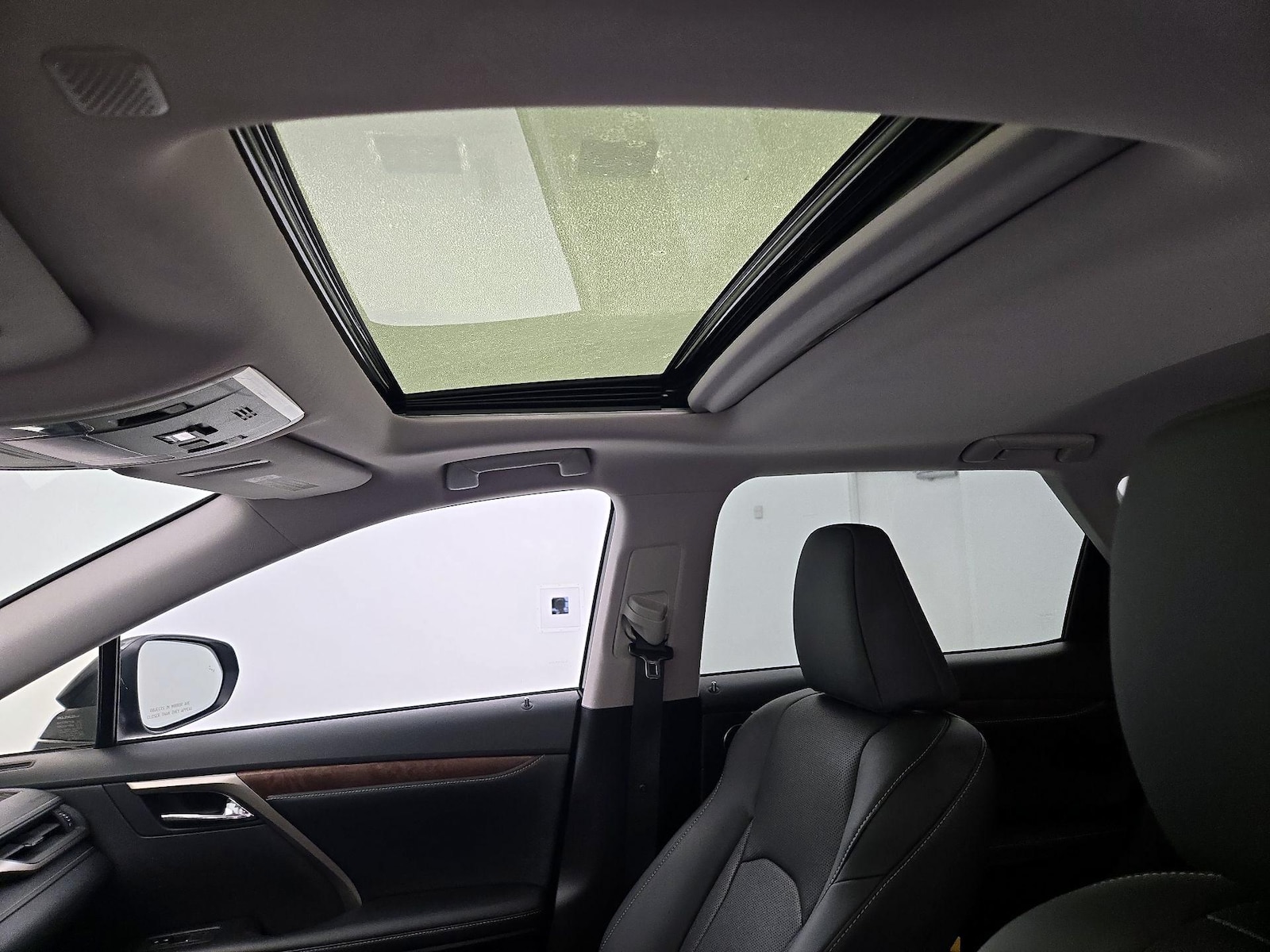 2022 Lexus RX 350 - Photo 21