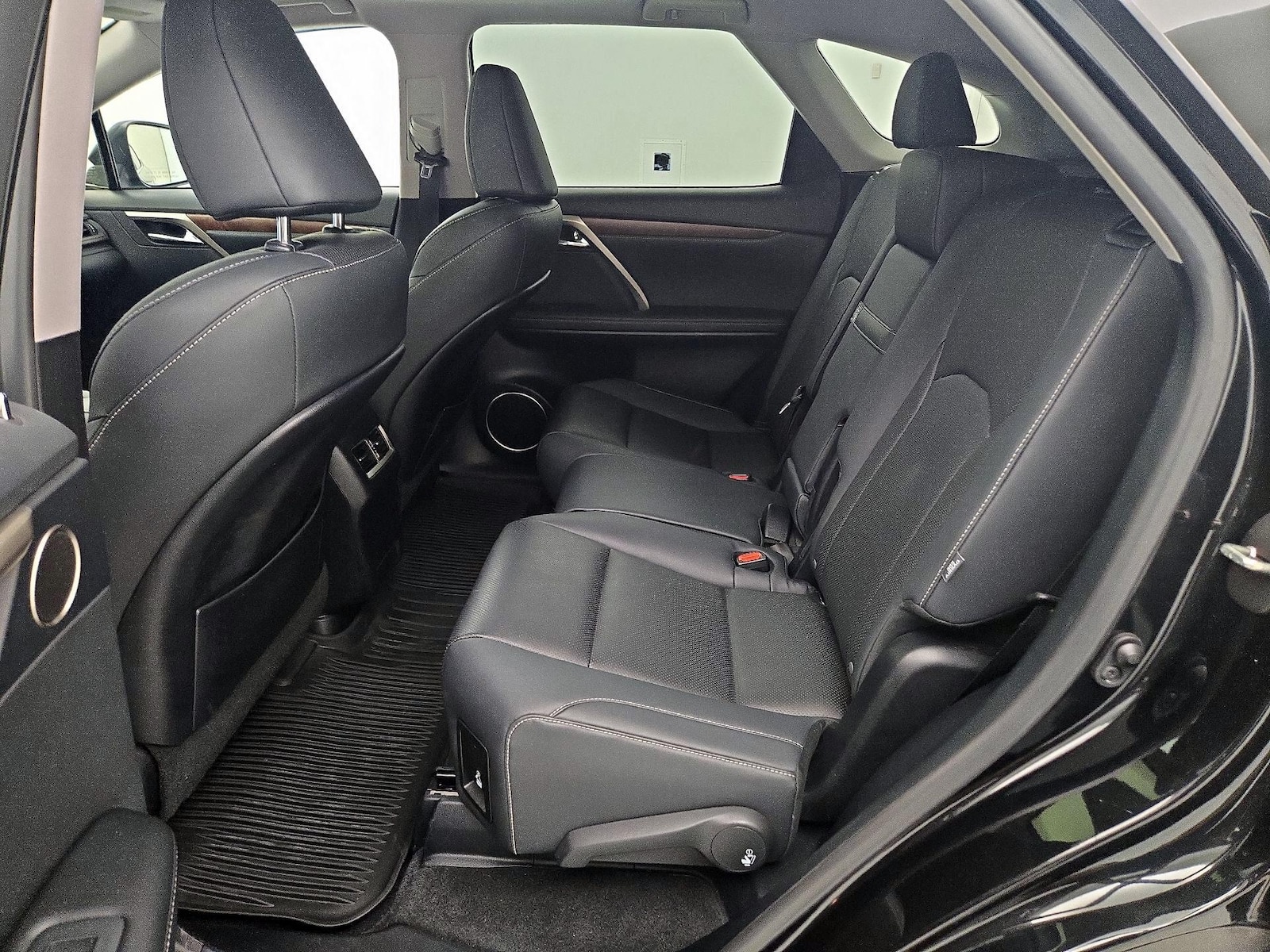 2022 Lexus RX 350 - Photo 22