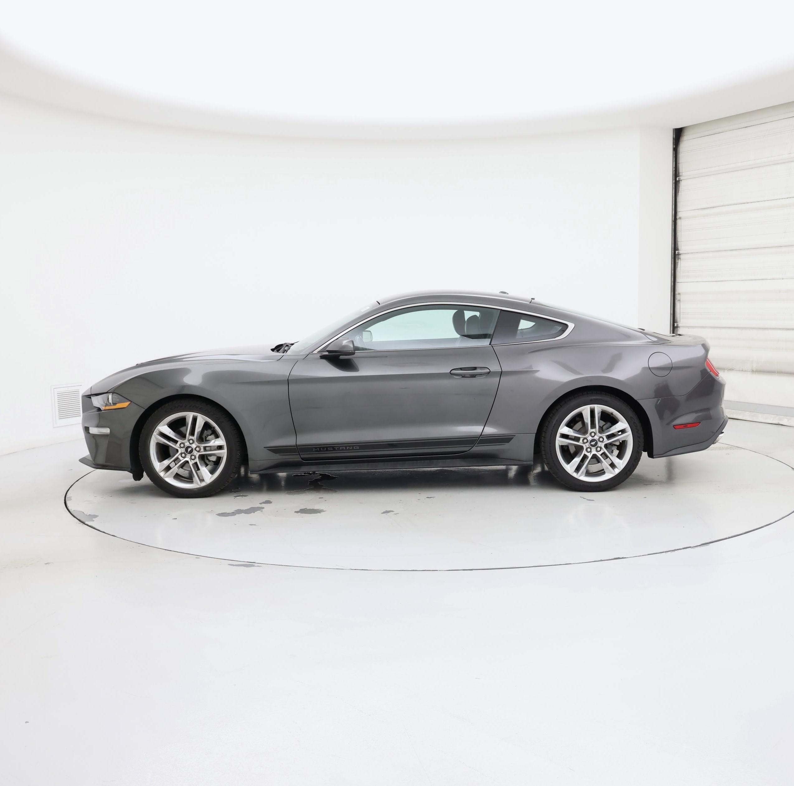 Thumbnail: 2018 Ford Mustang - 3