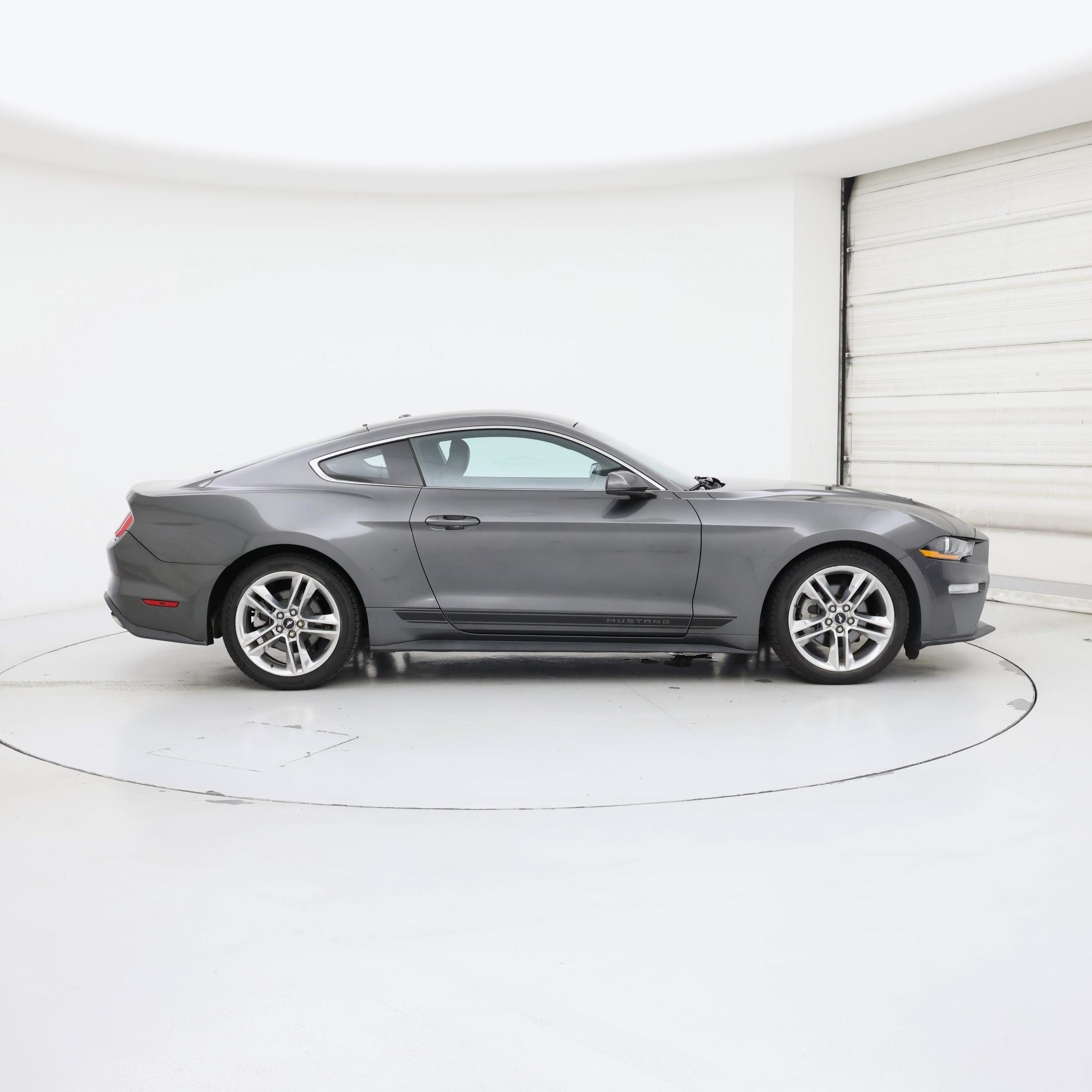 Thumbnail: 2018 Ford Mustang - 7