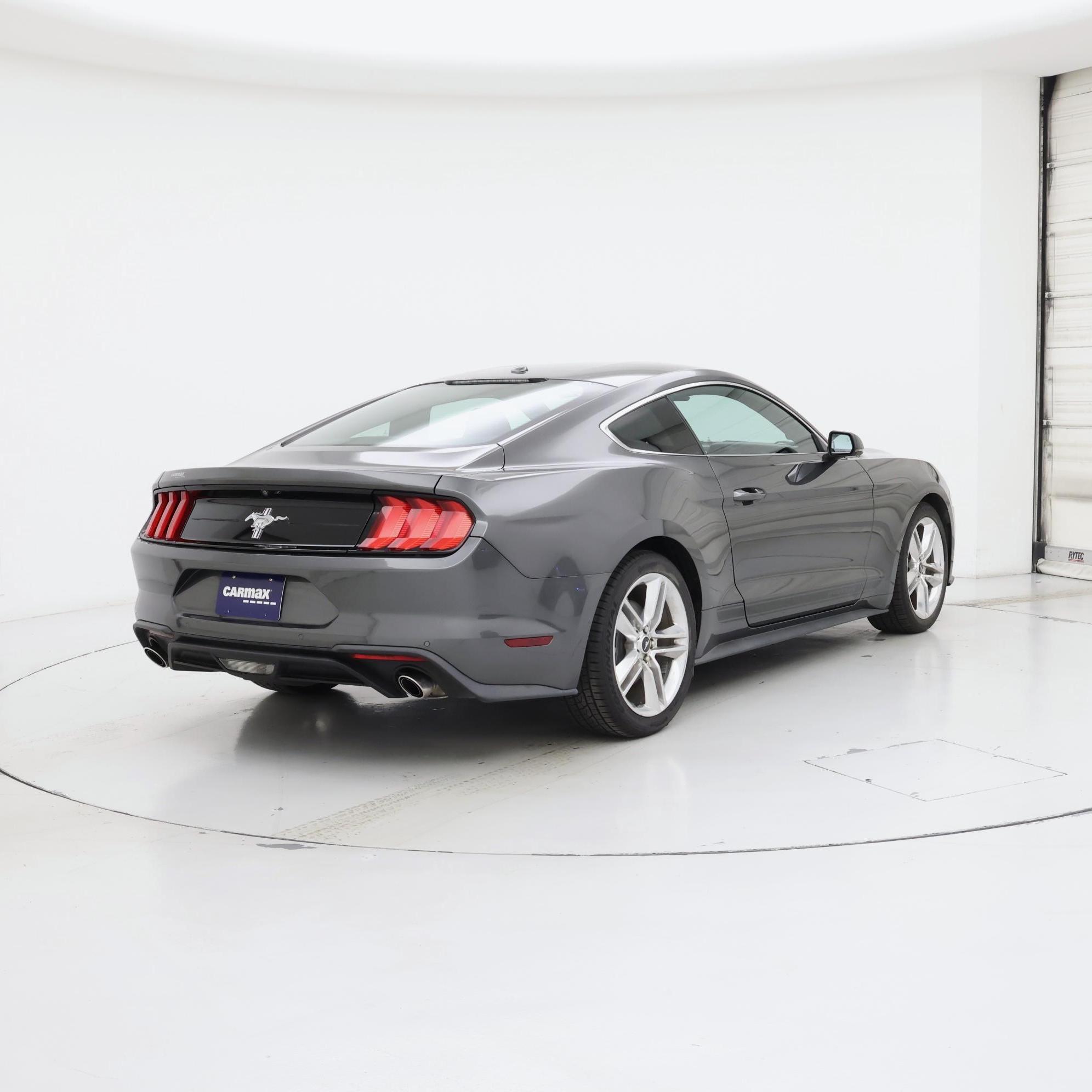 Thumbnail: 2018 Ford Mustang - 8