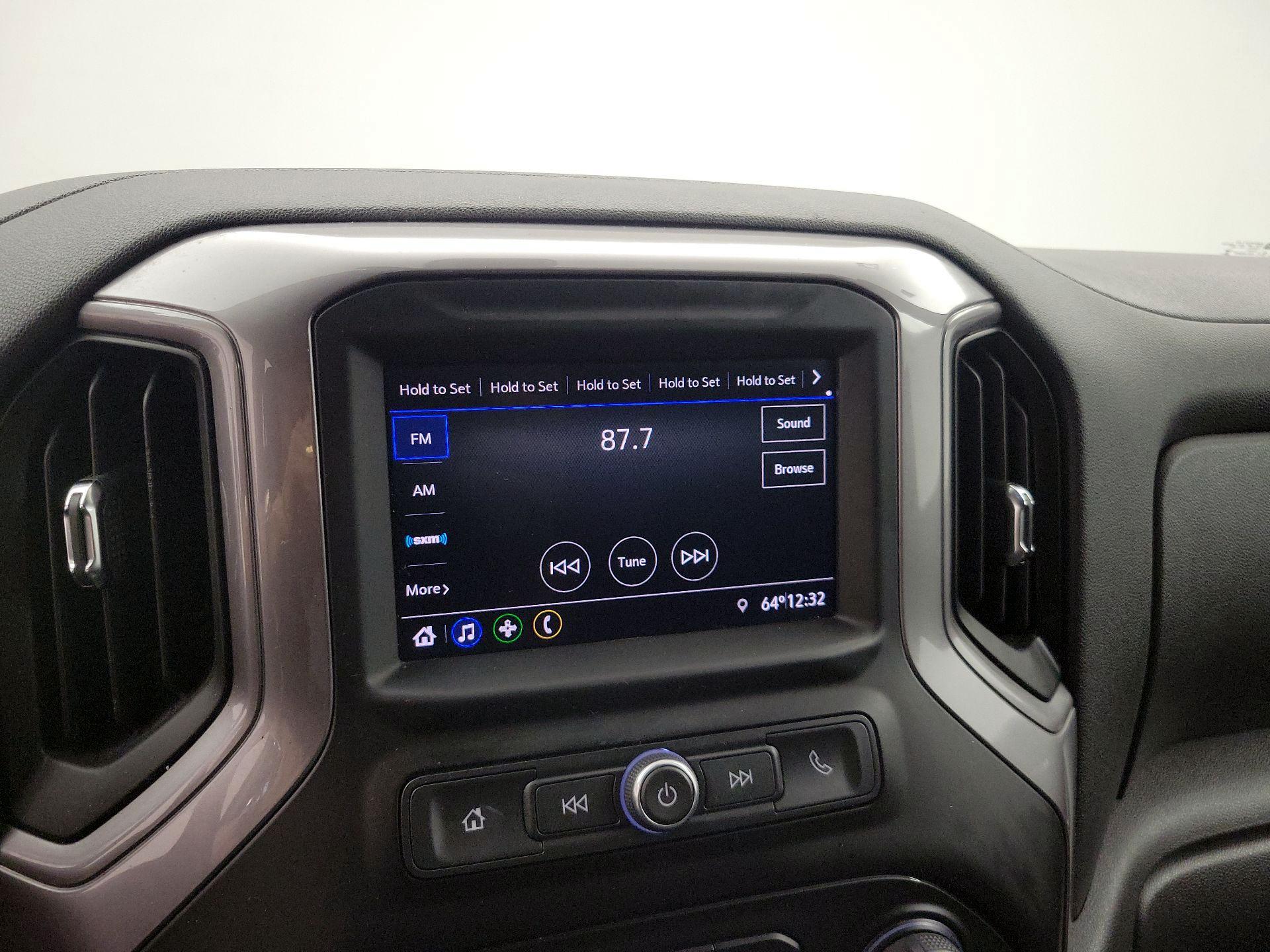Thumbnail: 2020 Chevrolet Silverado 1500 - 16