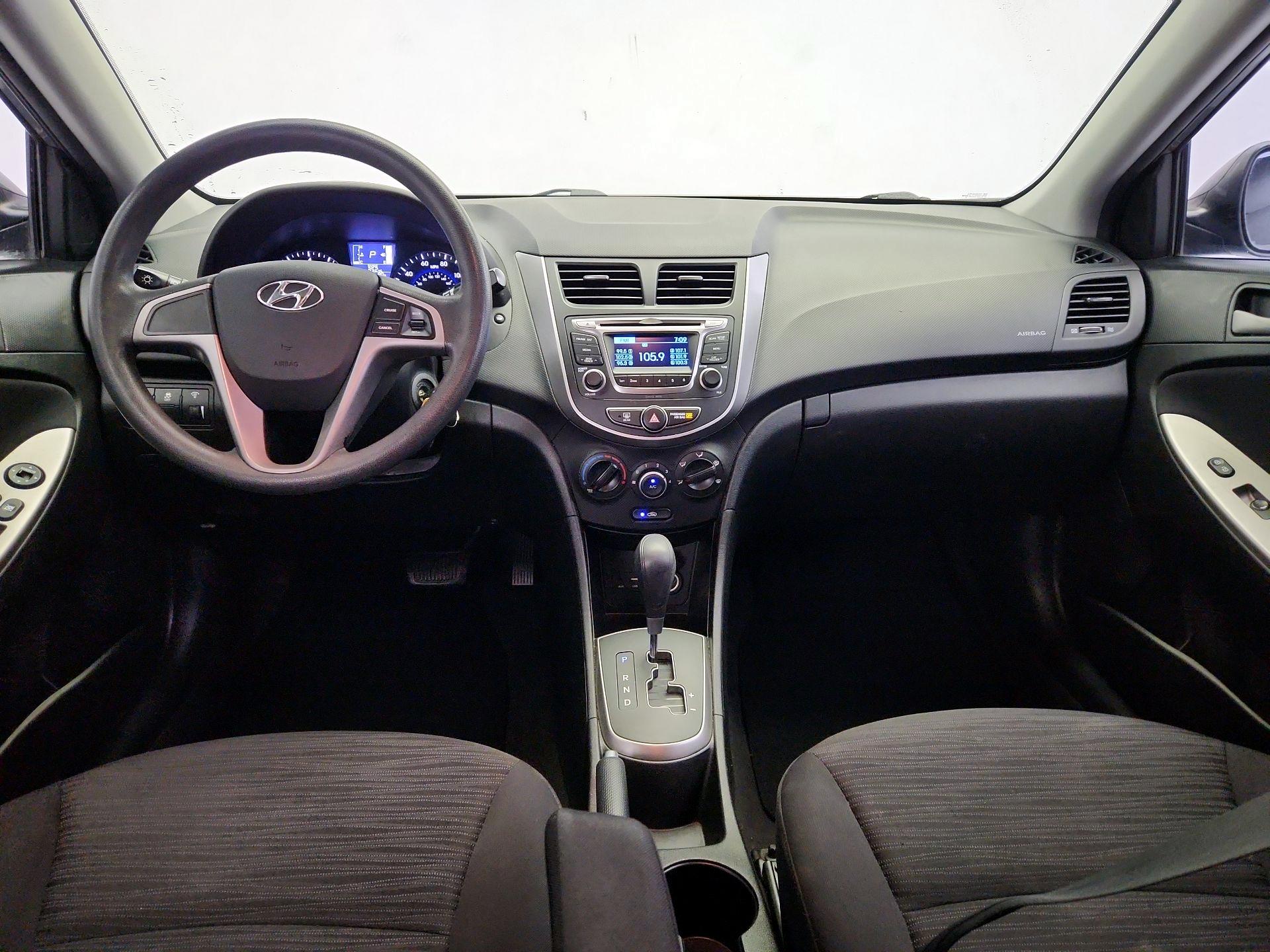 Thumbnail: 2015 Hyundai Accent - 9