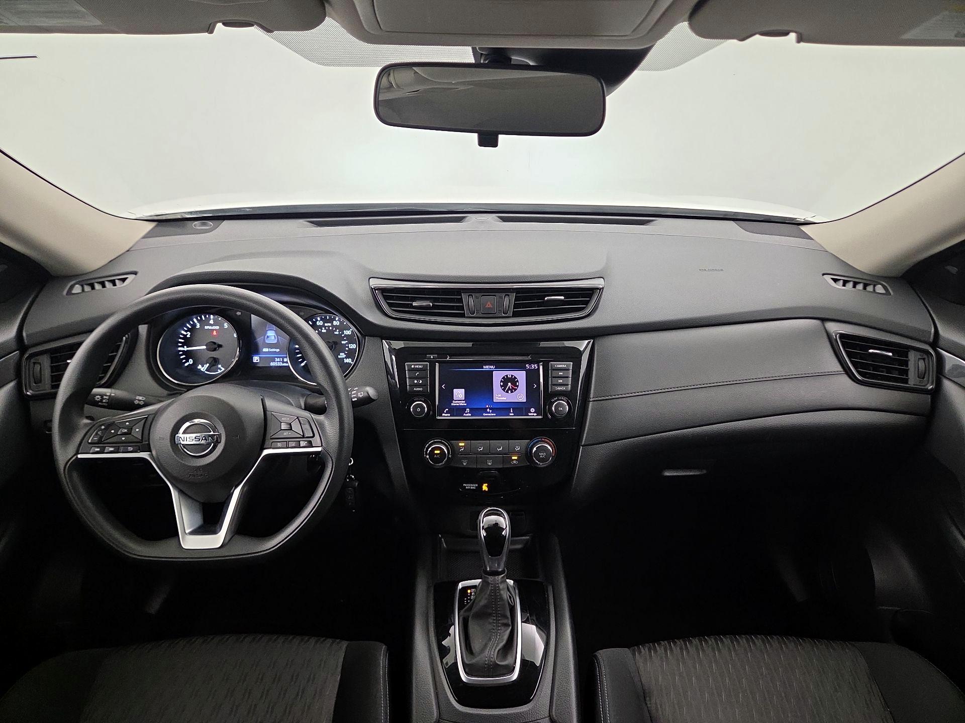 Thumbnail: 2020 Nissan Rogue - 9