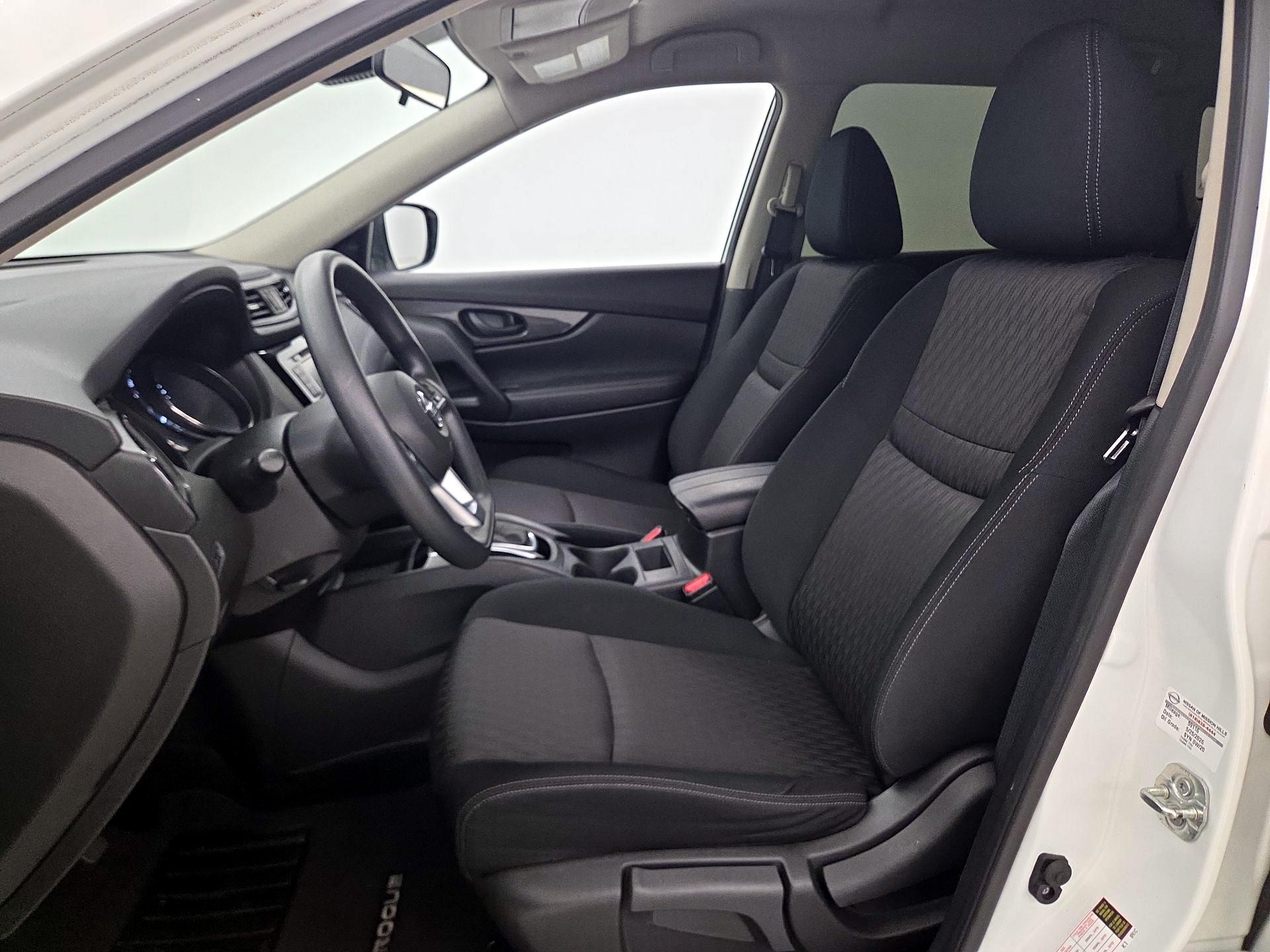 Thumbnail: 2020 Nissan Rogue - 11
