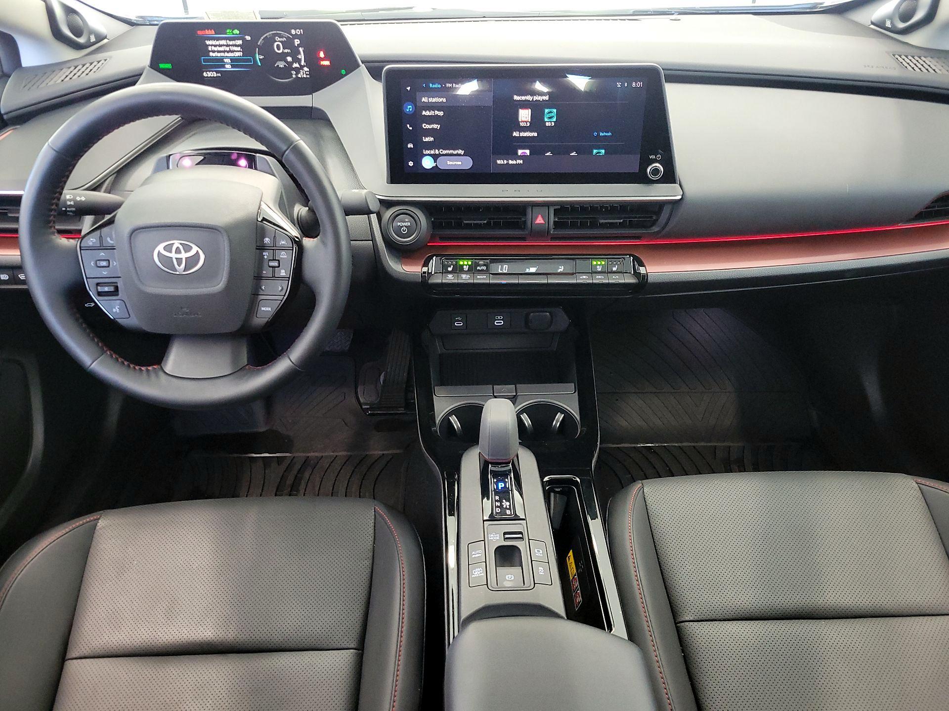 Thumbnail: 2024 Toyota Prius Prime - 9