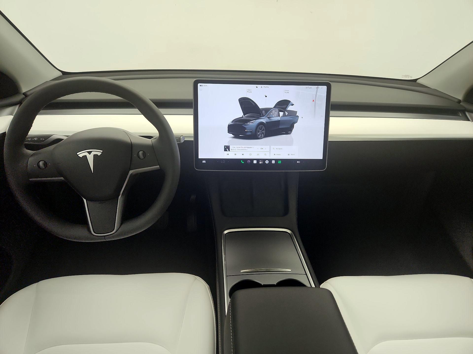 Thumbnail: 2025 Tesla Model Y - 9