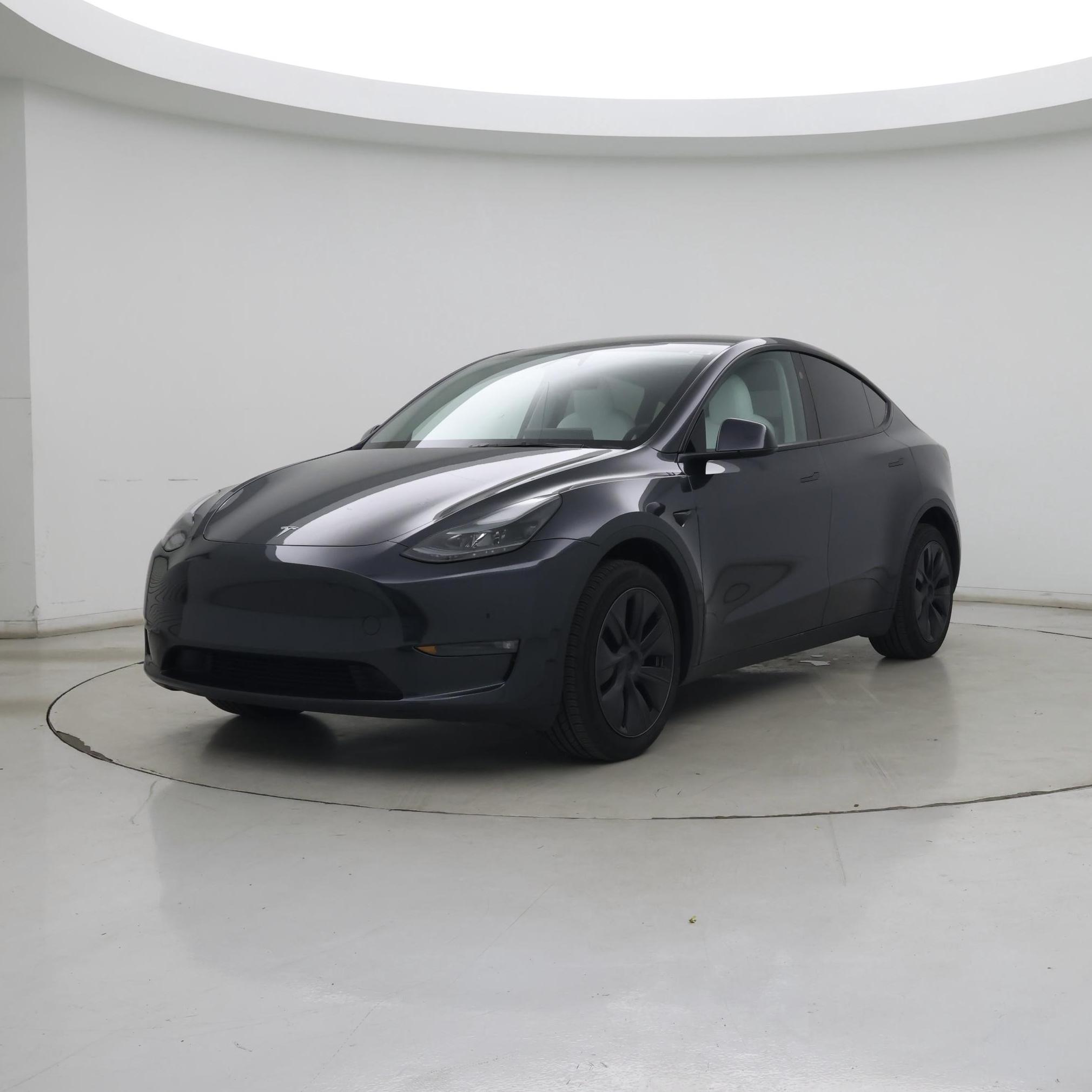 Thumbnail: 2025 Tesla Model Y - 4