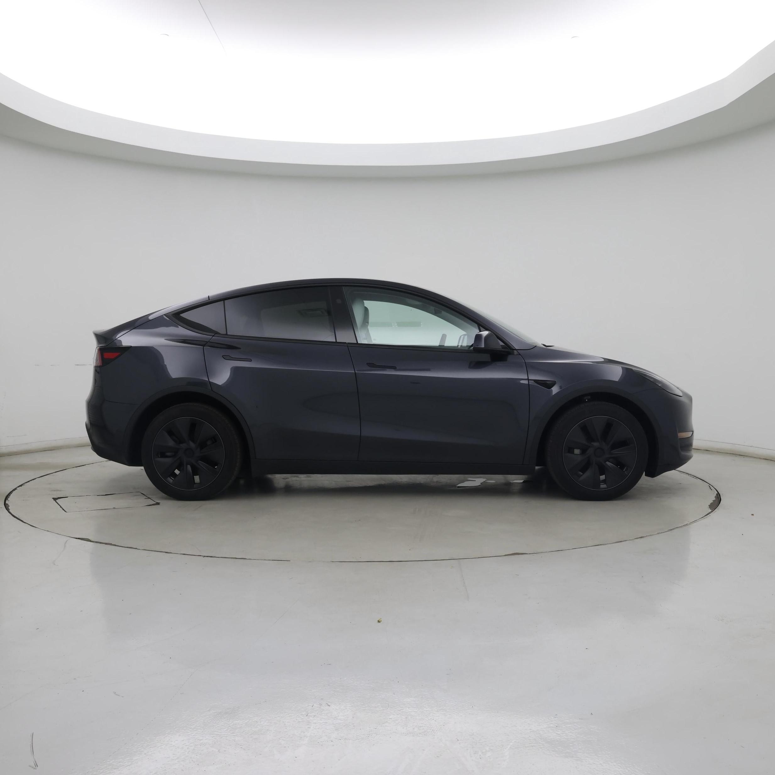 Thumbnail: 2025 Tesla Model Y - 7