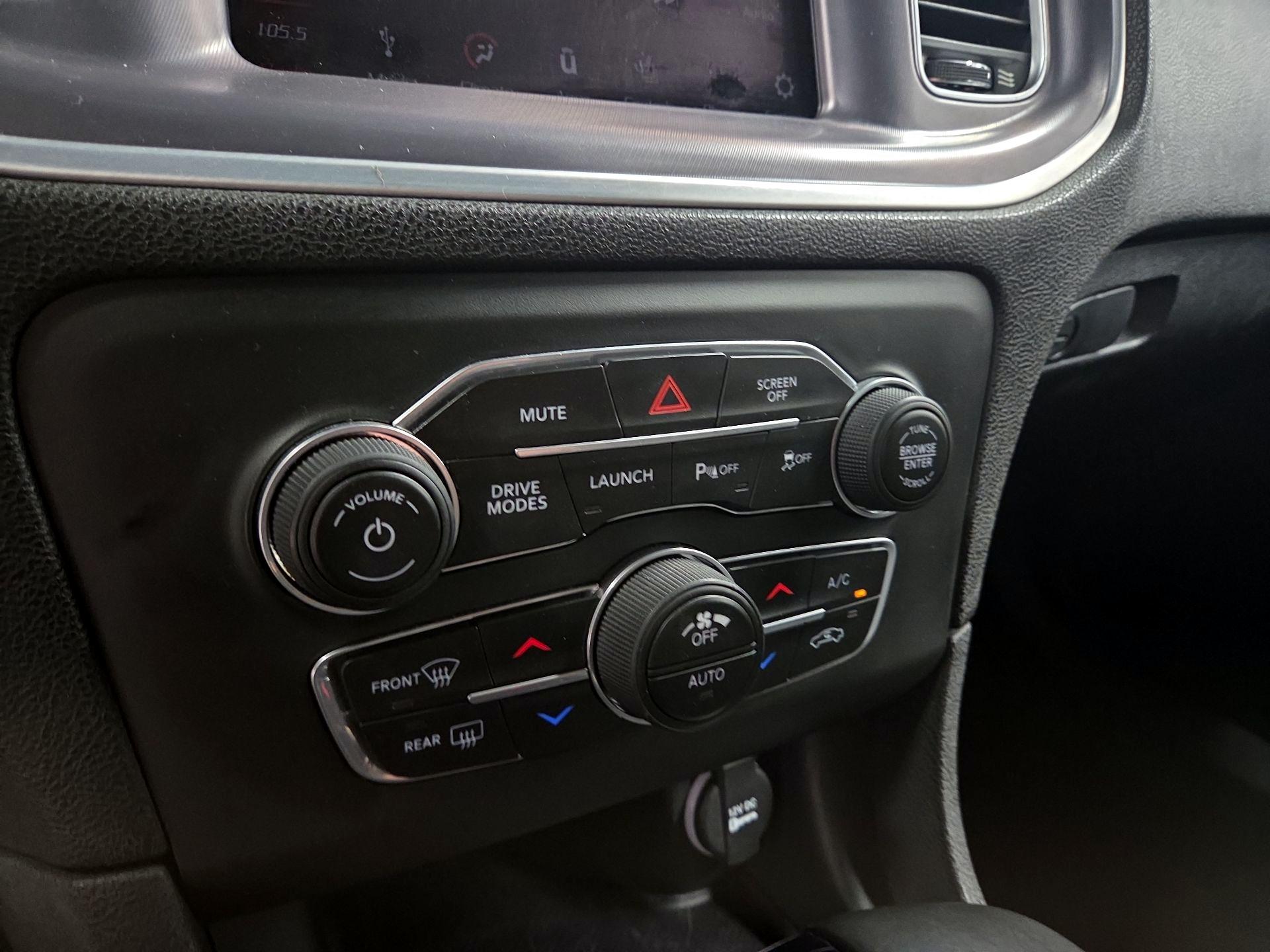 Thumbnail: 2019 Dodge Charger - 14