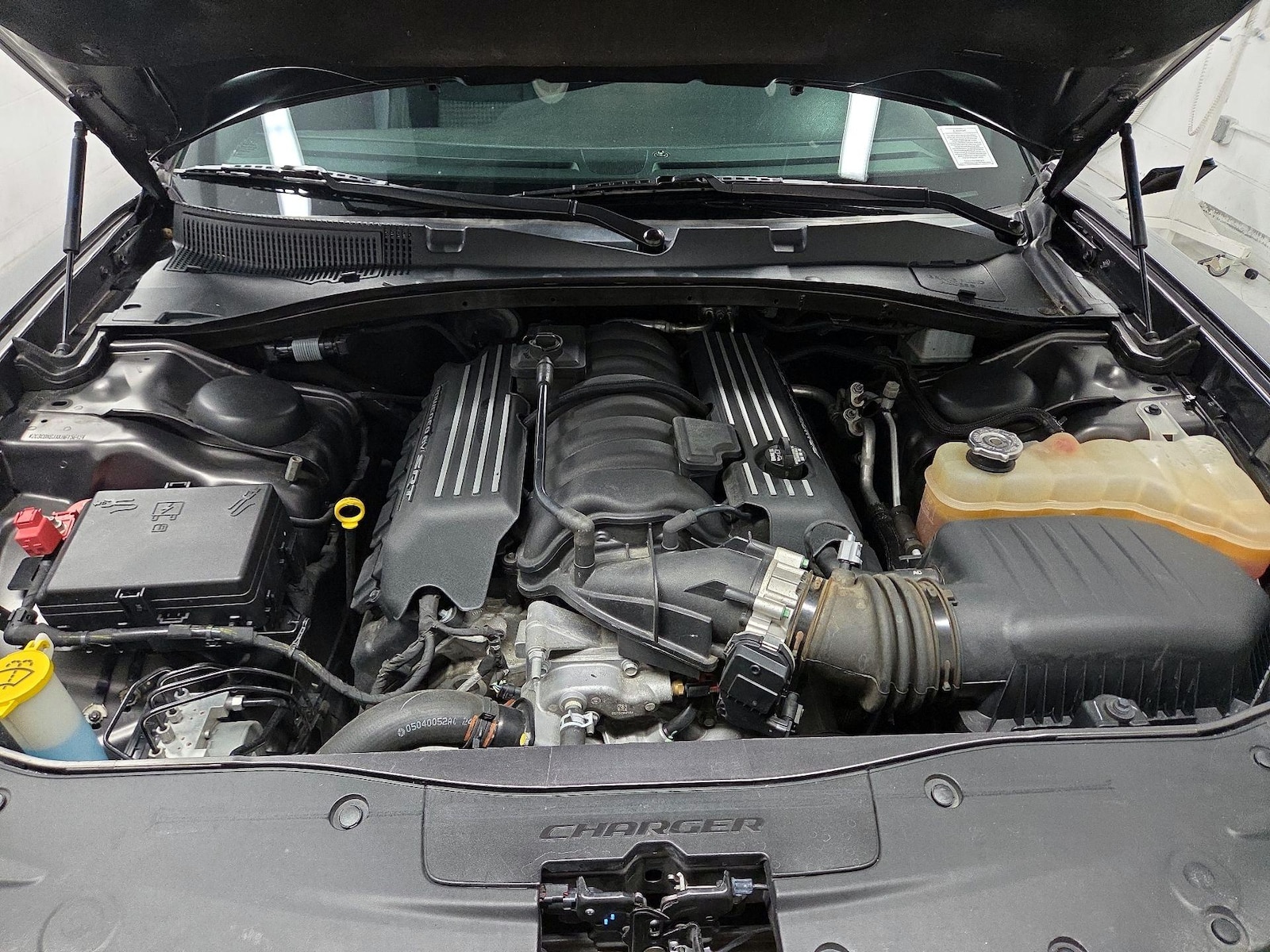 2019 Dodge Charger R/T - Photo 10