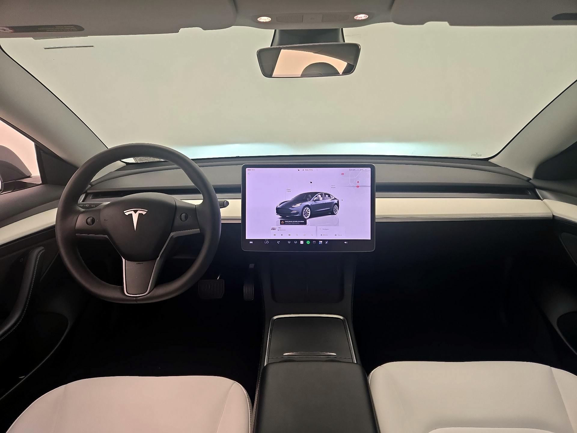 Thumbnail: 2022 Tesla Model 3 - 9