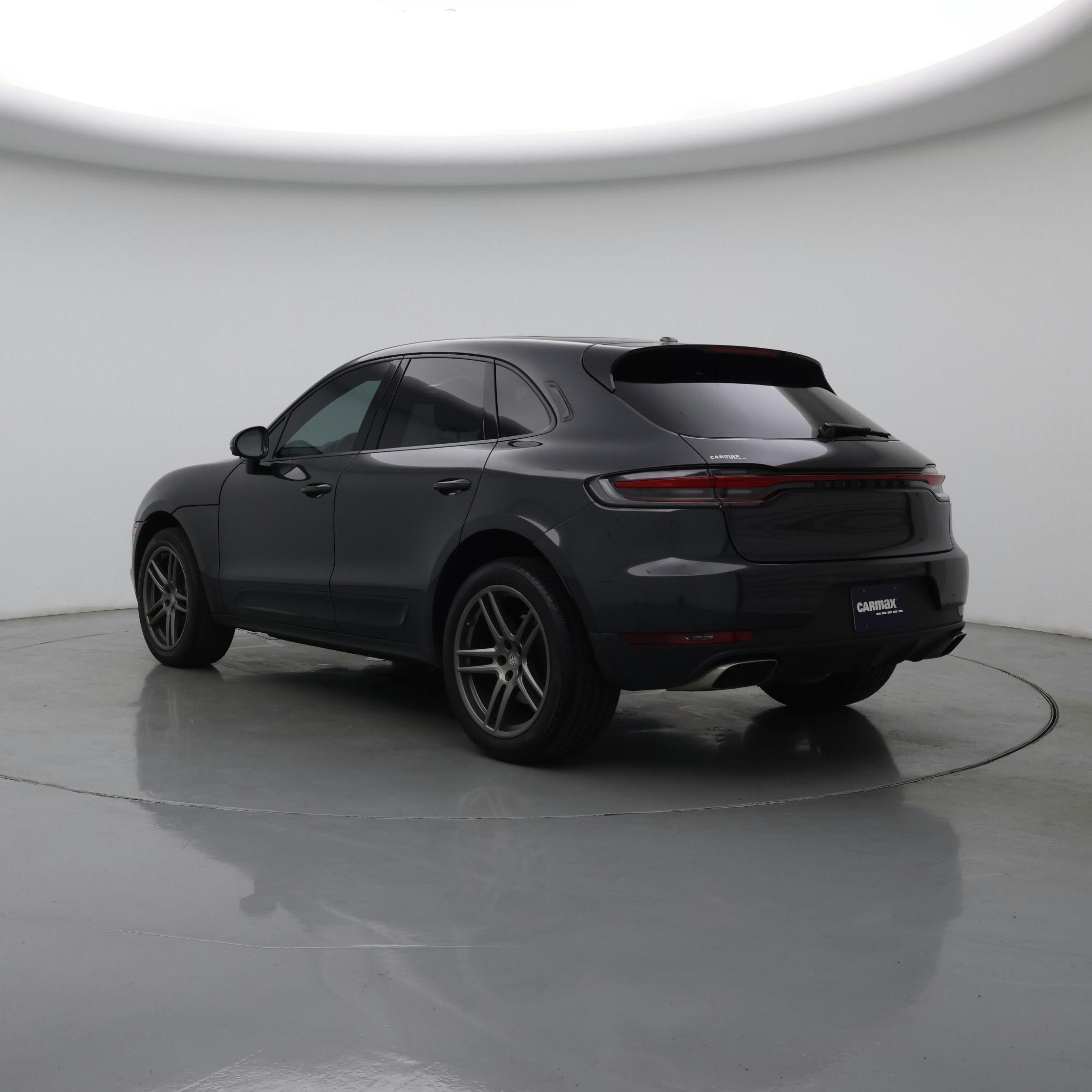 Thumbnail: 2021 Porsche Macan - 2