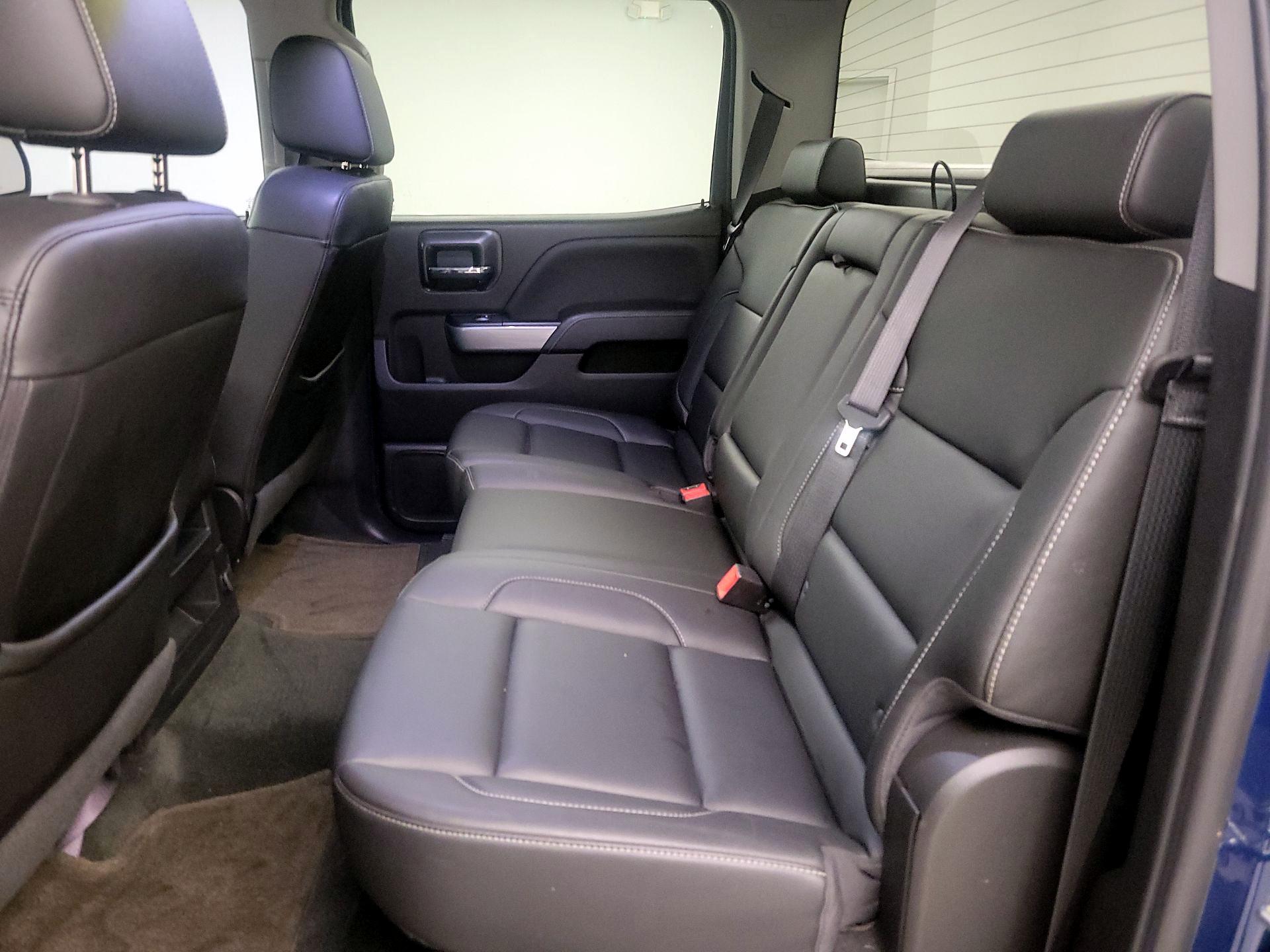 Thumbnail: 2018 Chevrolet Silverado 1500 - 19