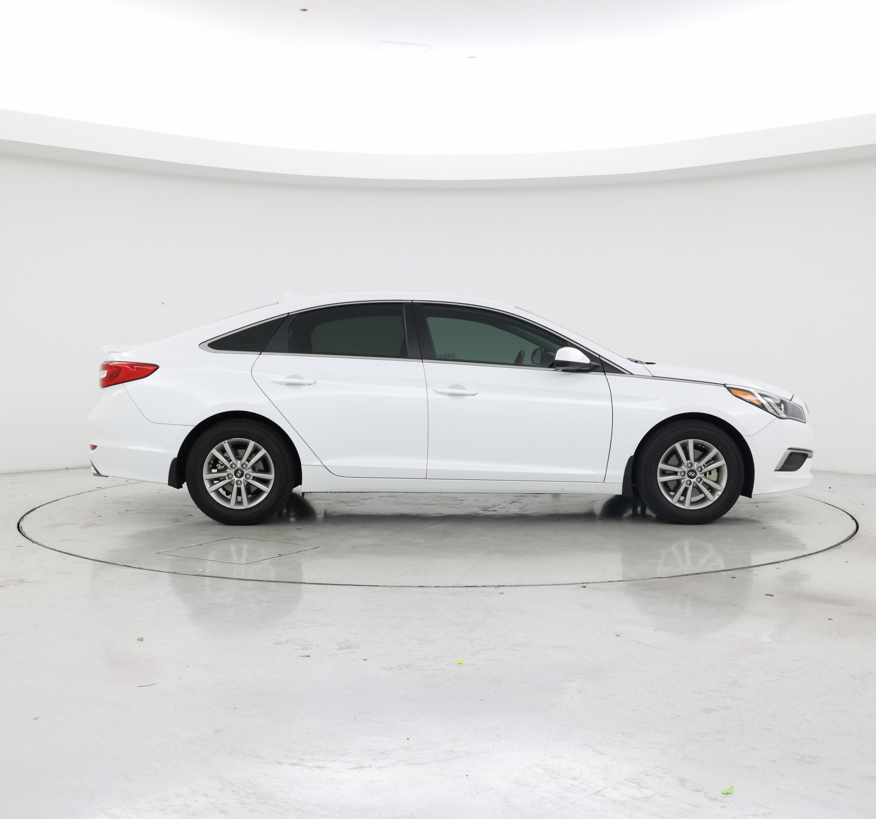 Thumbnail: 2017 Hyundai Sonata - 7
