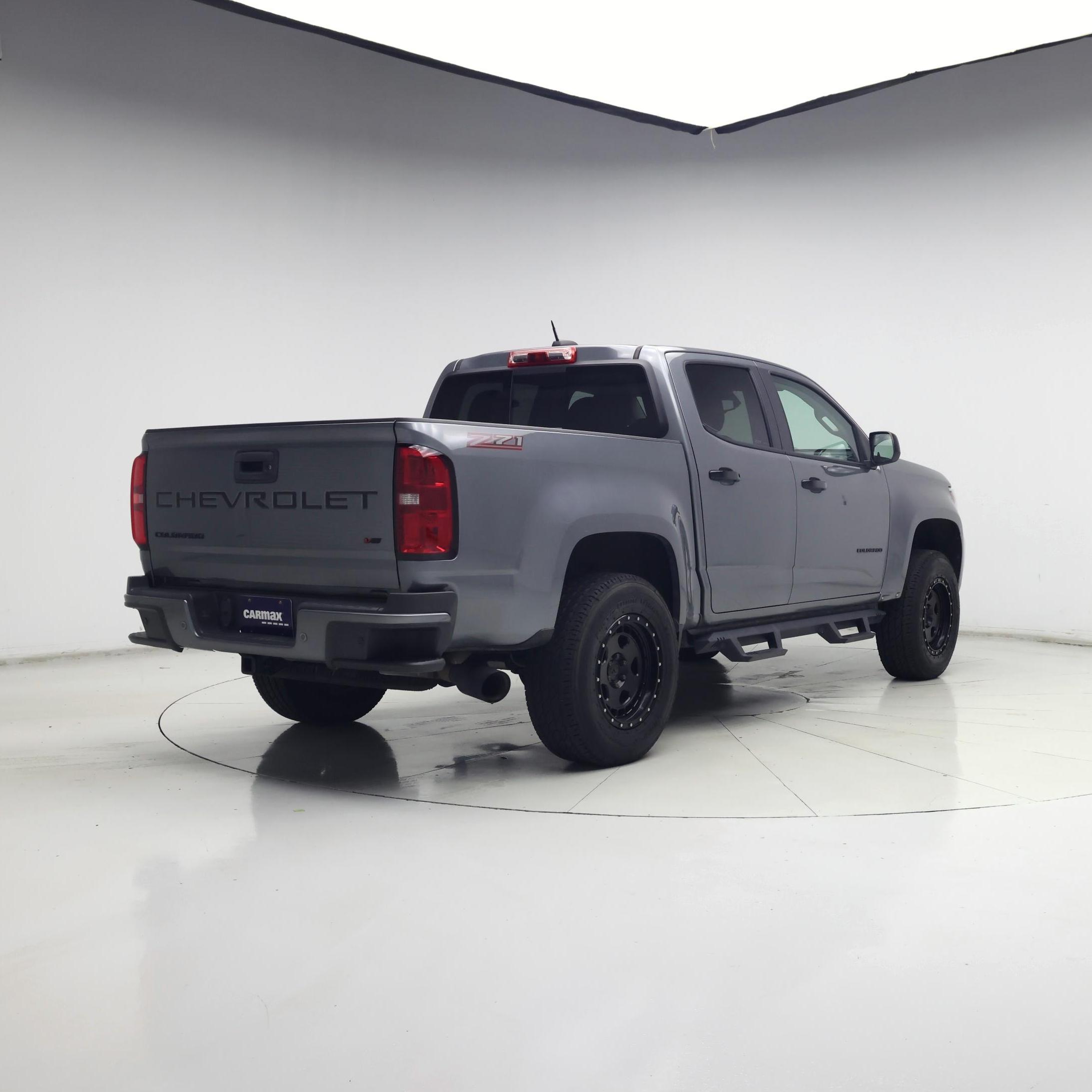 Thumbnail: 2022 Chevrolet Colorado - 8
