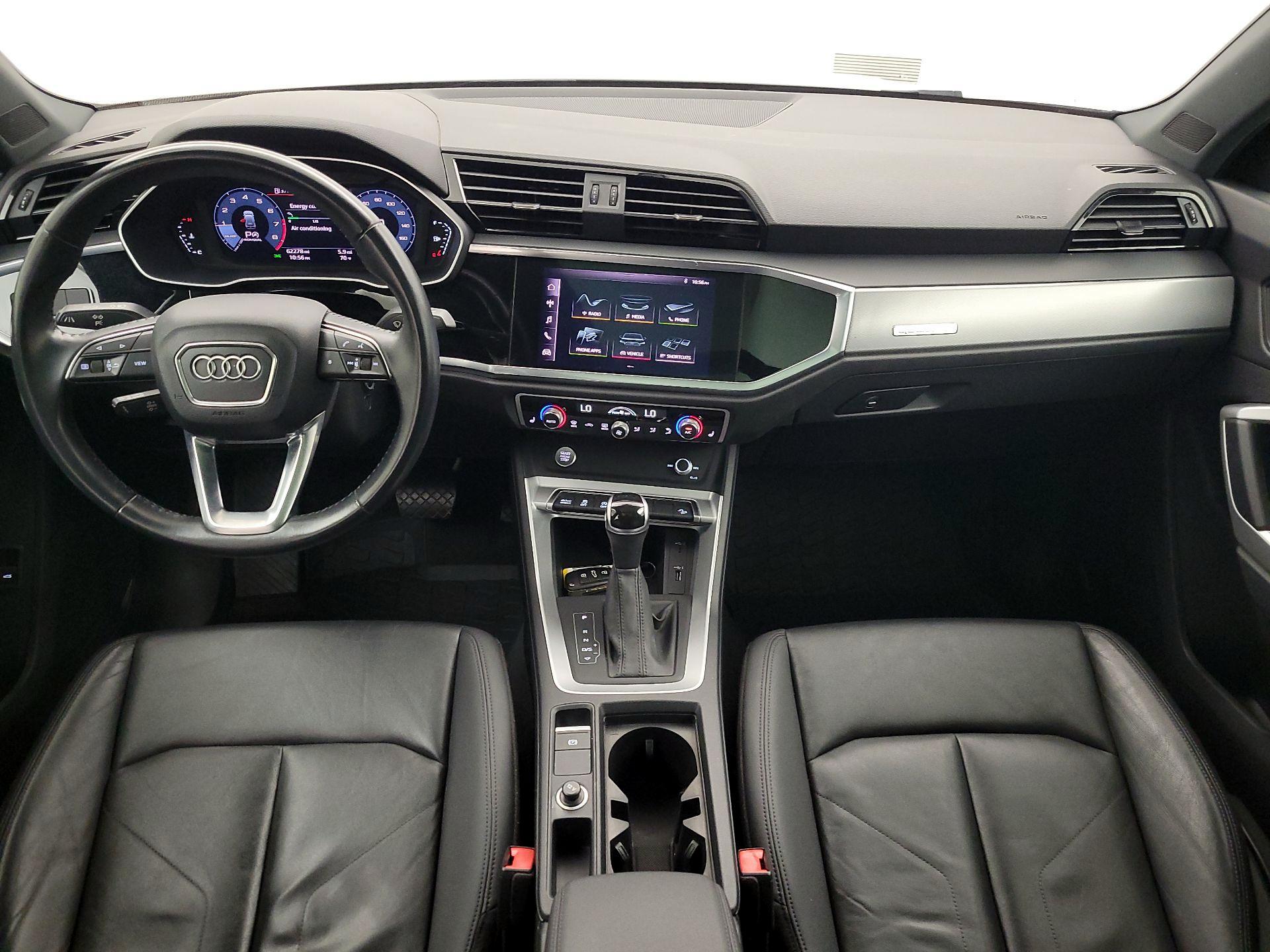 Thumbnail: 2020 Audi Q3 - 9